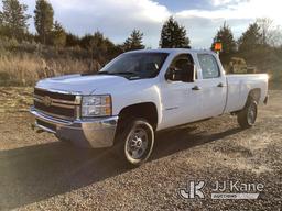 (Kodak, TN) 2013 Chevrolet Silverado 2500 4x4 Crew-Cab Pickup Truck Runs & Moves) (Jump To Start, Bo