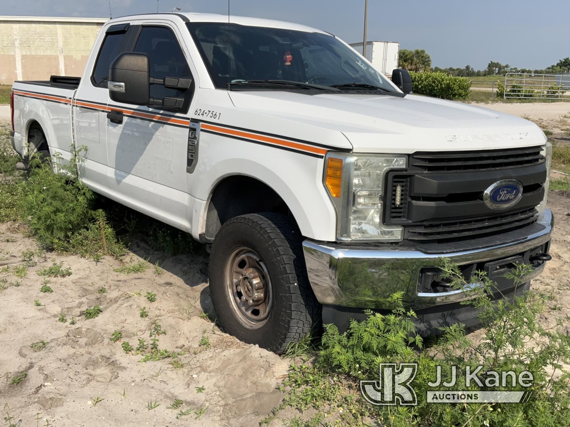 (Westlake, FL) 2017 Ford F250 4x4 Extended-Cab Pickup Truck Will Not Stay Running & Does Not Move) (