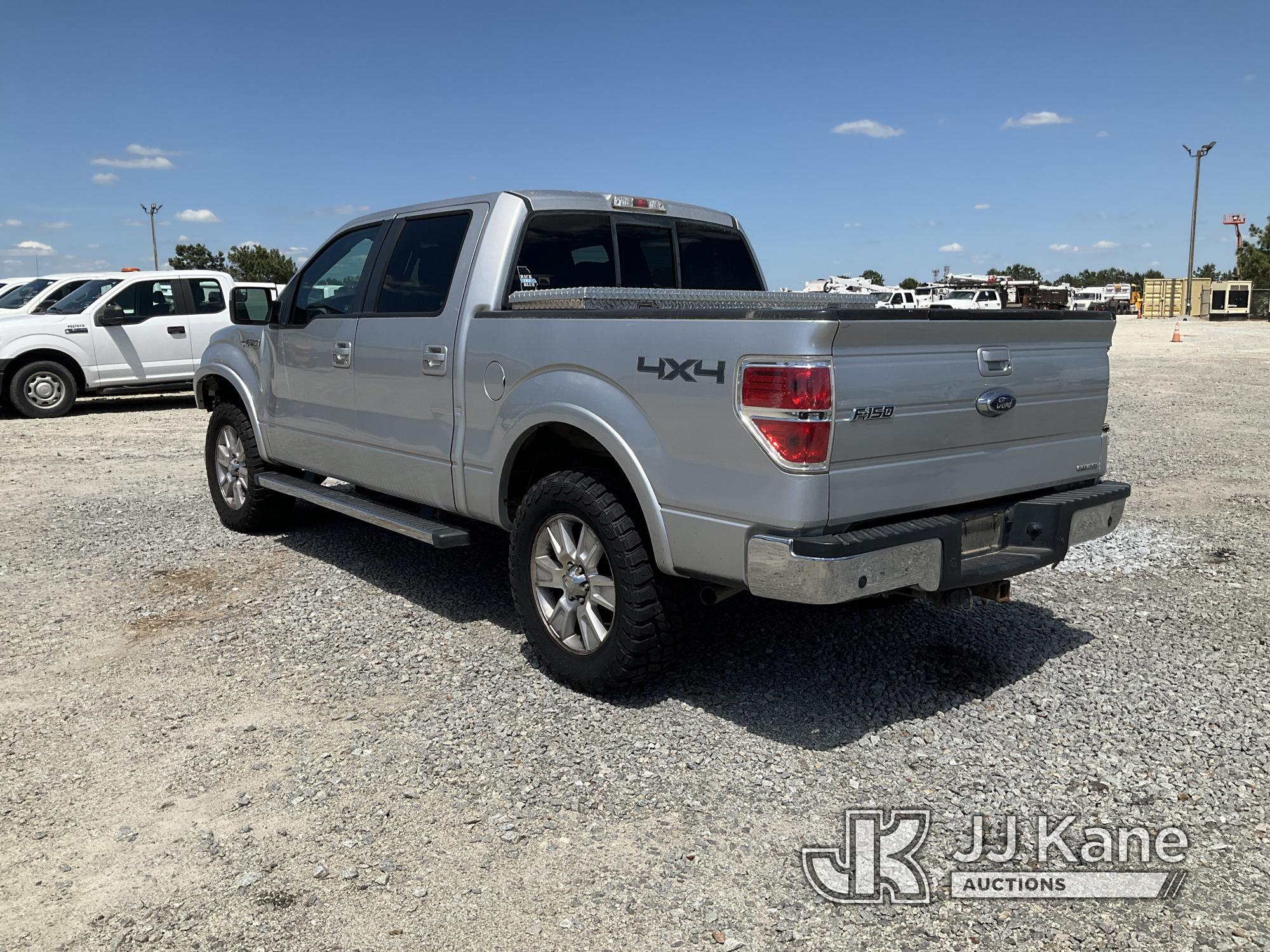 (Villa Rica, GA) 2012 Ford F150 4x4 Crew-Cab Pickup Truck Runs & Moves) (Wrecked, Front End Damage,