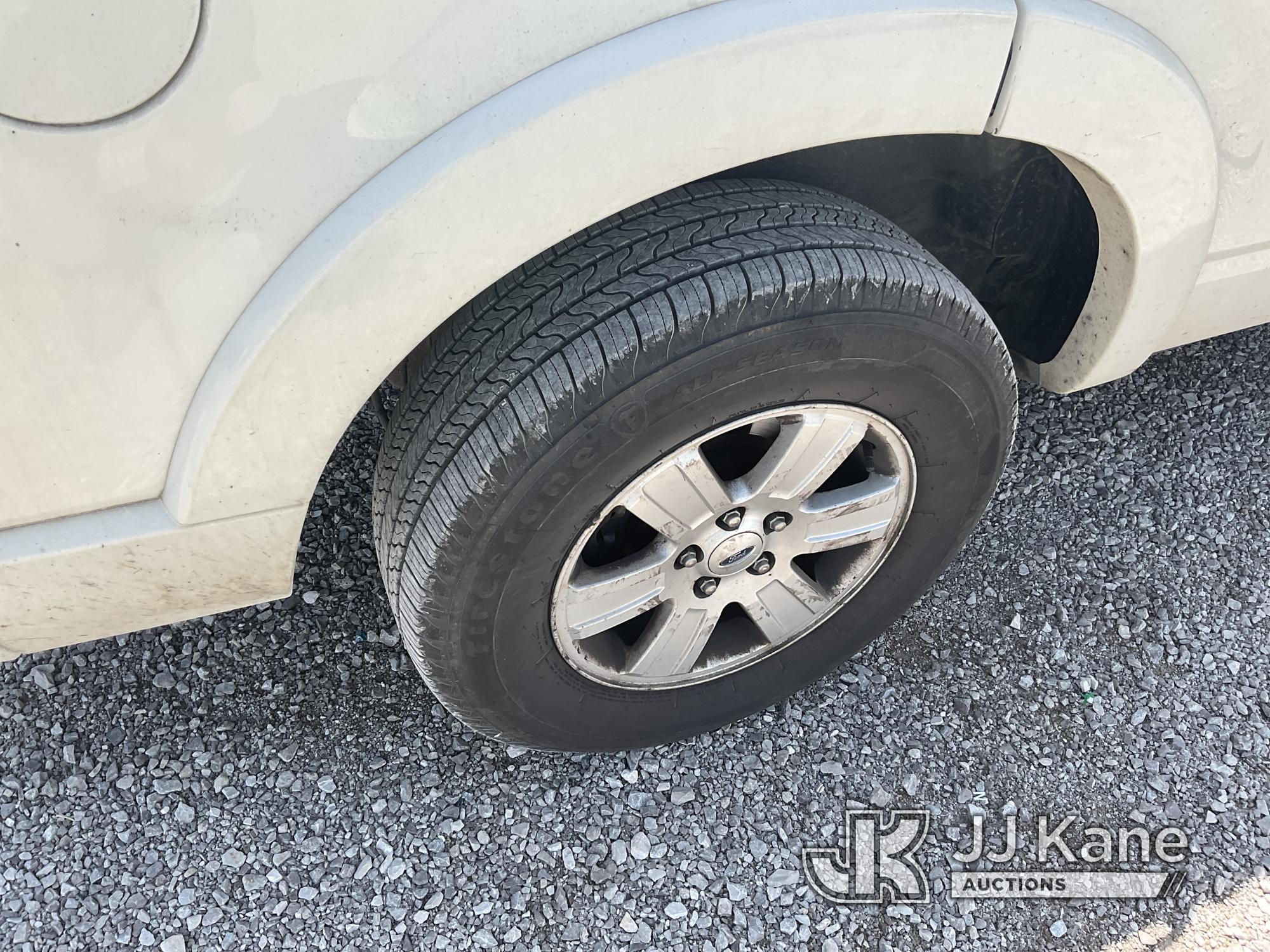 (Verona, KY) 2008 Ford Explorer 4x4 Sport Utility Vehicle Runs & Moves) (Body Damage, Low Brakes, Mi