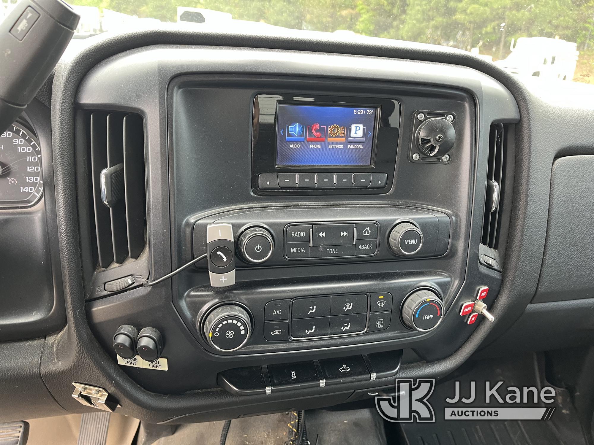 (Chester, VA) 2014 Chevrolet Silverado 1500 4x4 Extended-Cab Pickup Truck Runs & Moves) (Check Engin