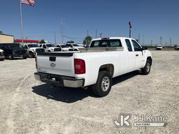 (Villa Rica, GA) 2009 Chevrolet Silverado 1500 Extended-Cab Pickup Truck Runs & Moves) (Body Damage