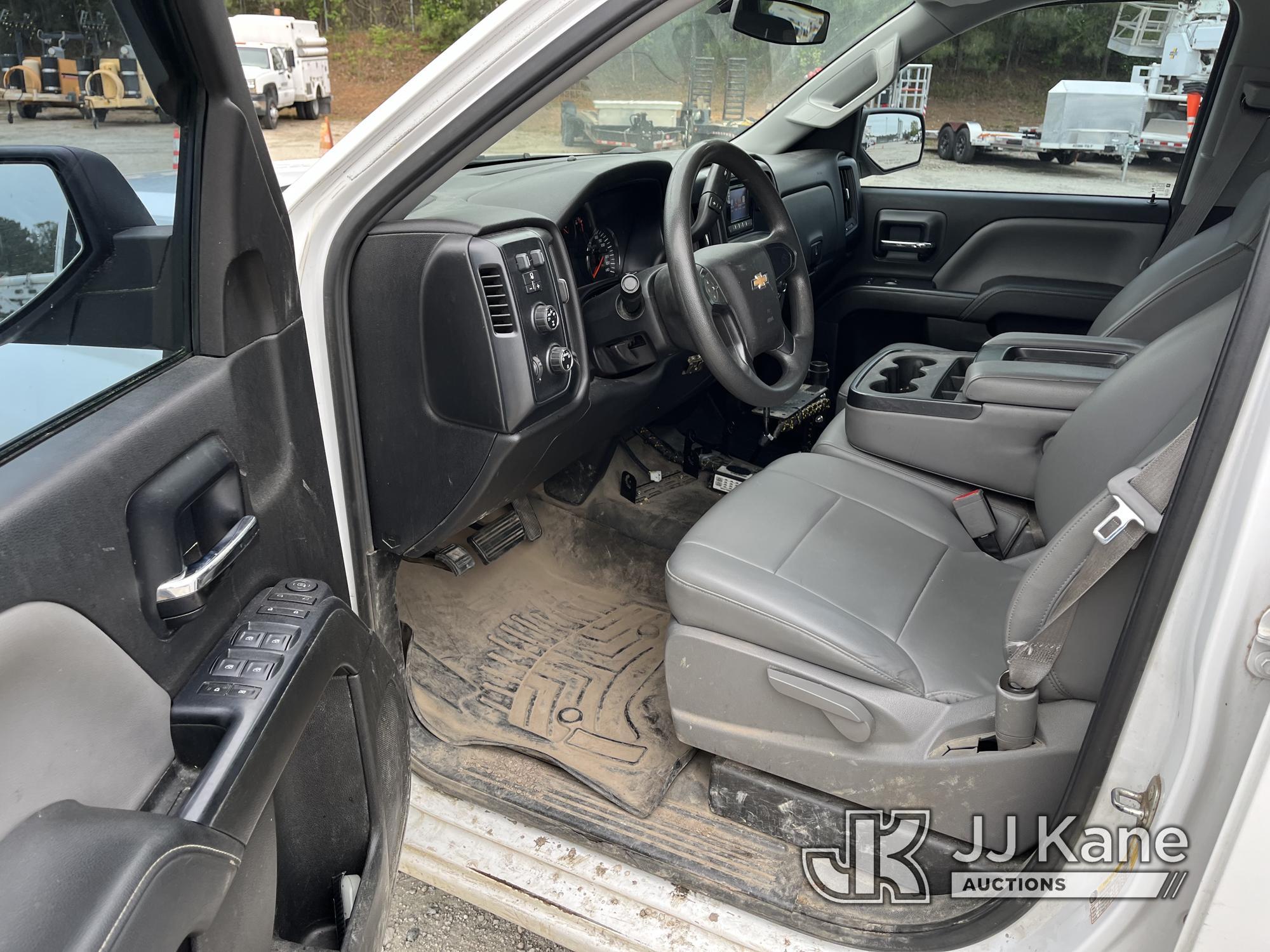 (Chester, VA) 2014 Chevrolet Silverado 1500 4x4 Extended-Cab Pickup Truck Runs & Moves) (Check Engin