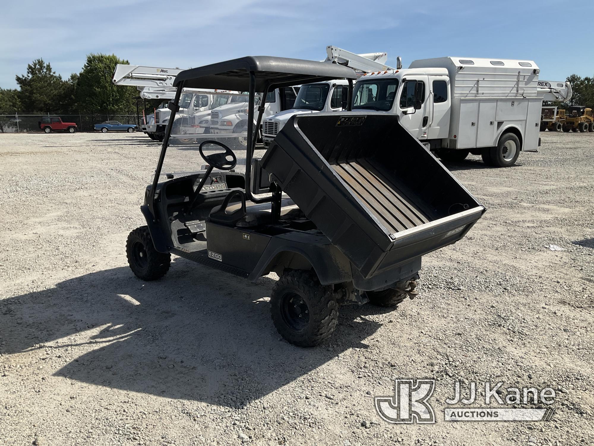 (Villa Rica, GA) EZ-Go Terrain 1000 Yard Cart, (GA Power Unit) Runs & Moves) (Runs Rough After Warmi