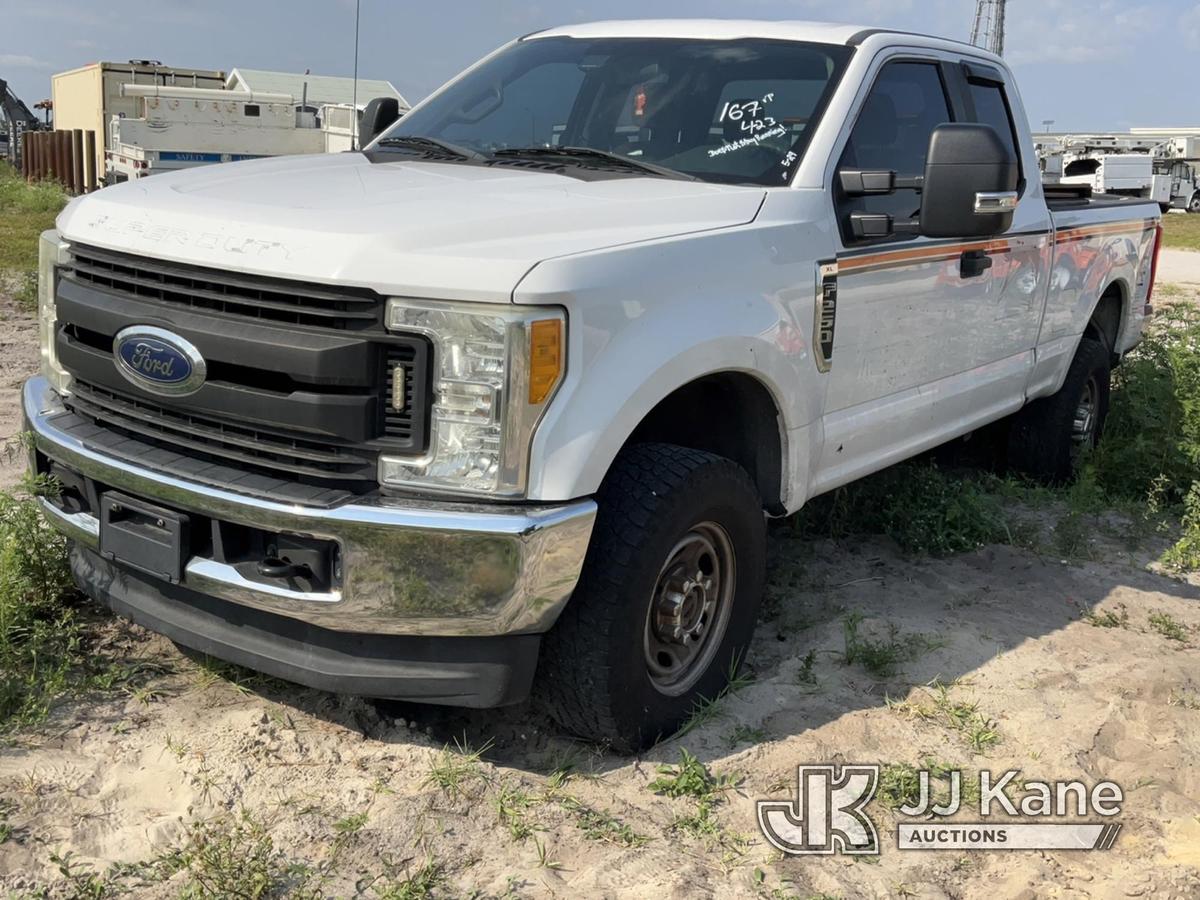 (Westlake, FL) 2017 Ford F250 4x4 Extended-Cab Pickup Truck Will Not Stay Running & Does Not Move) (