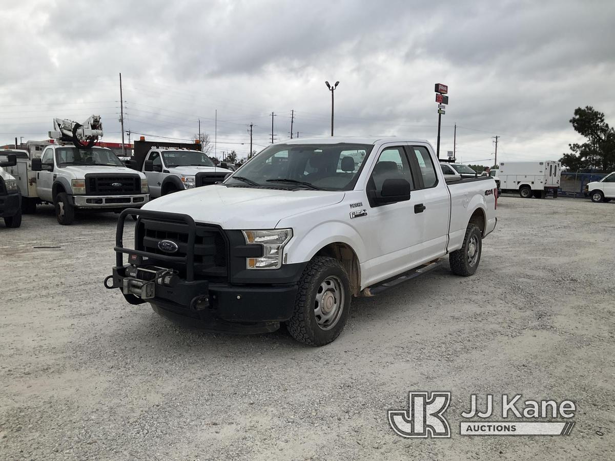 (Villa Rica, GA) 2015 Ford F150 4x4 Extended-Cab Pickup Truck, (GA Power Unit) Runs & Moves