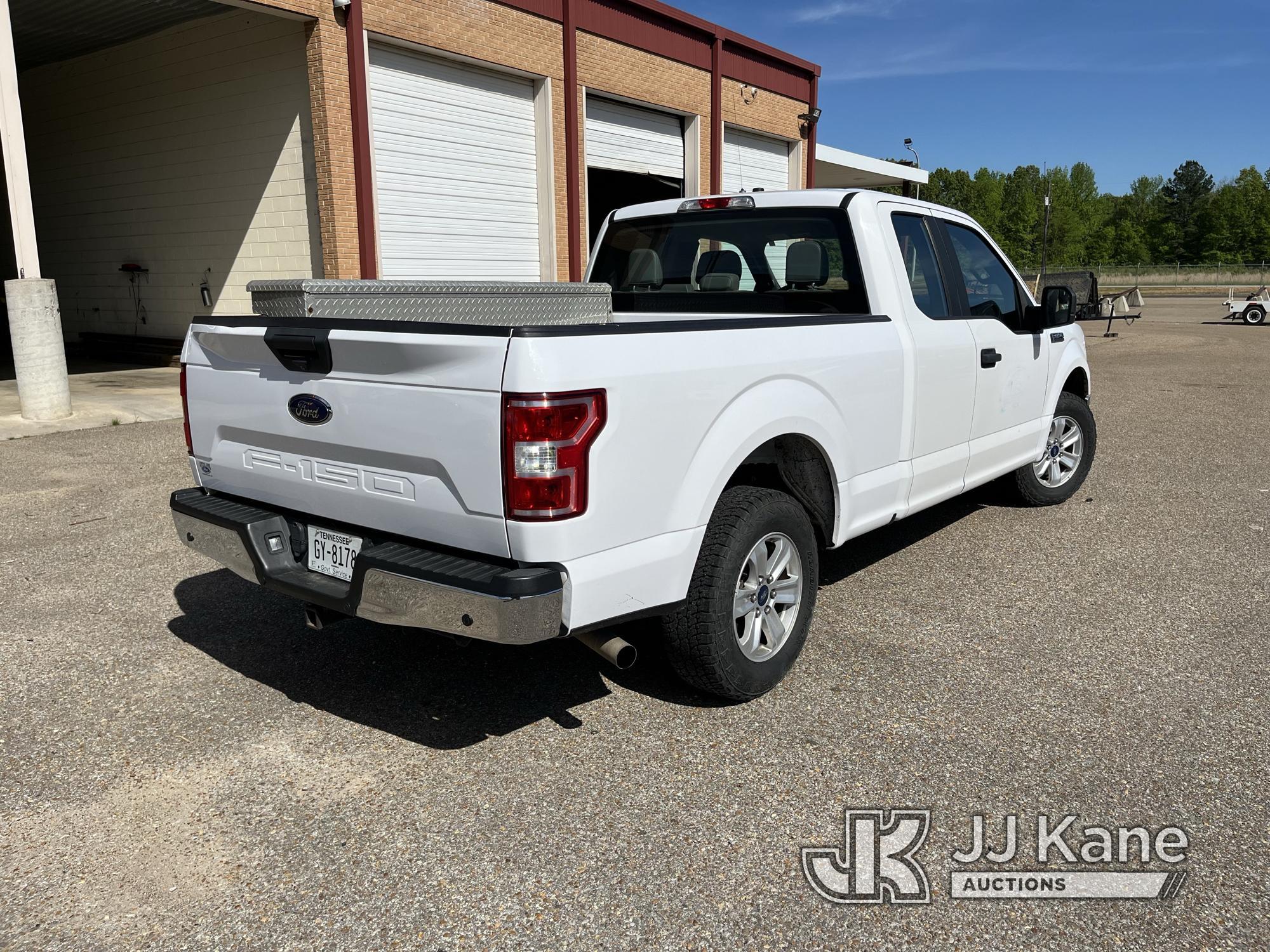 (Bolivar, TN) 2019 Ford F150 Pickup Truck Runs & Moves) (Municipality Owned, Brand New Tires