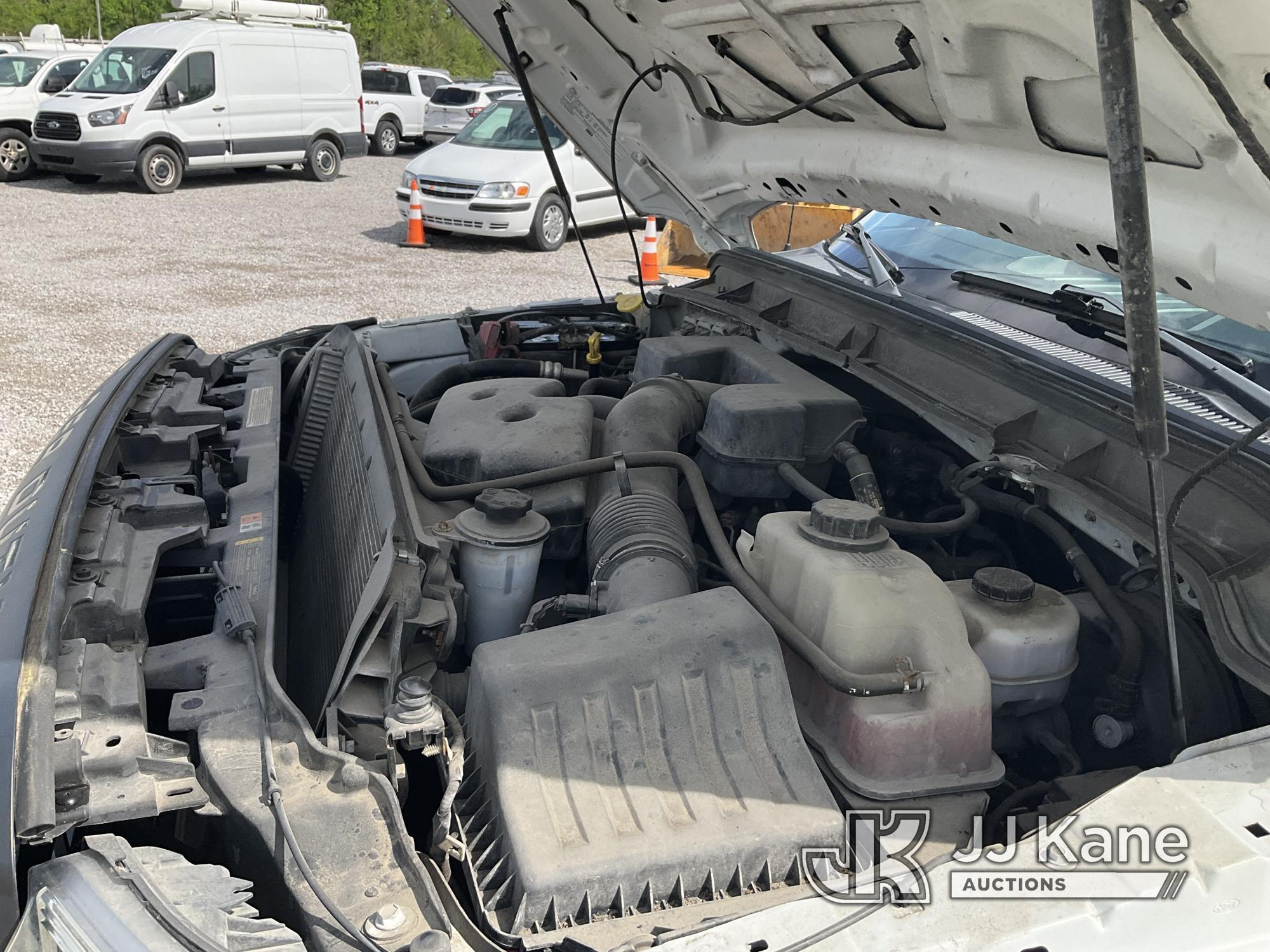 (Verona, KY) 2013 Ford F350 4x4 Crew-Cab Pickup Truck Runs & Moves) (Transmission Slips) (Duke Unit