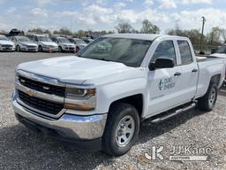 (Verona, KY) 2017 Chevrolet Silverado 1500 4x4 Extended-Cab Pickup Truck Runs & Moves) (Body Damage,