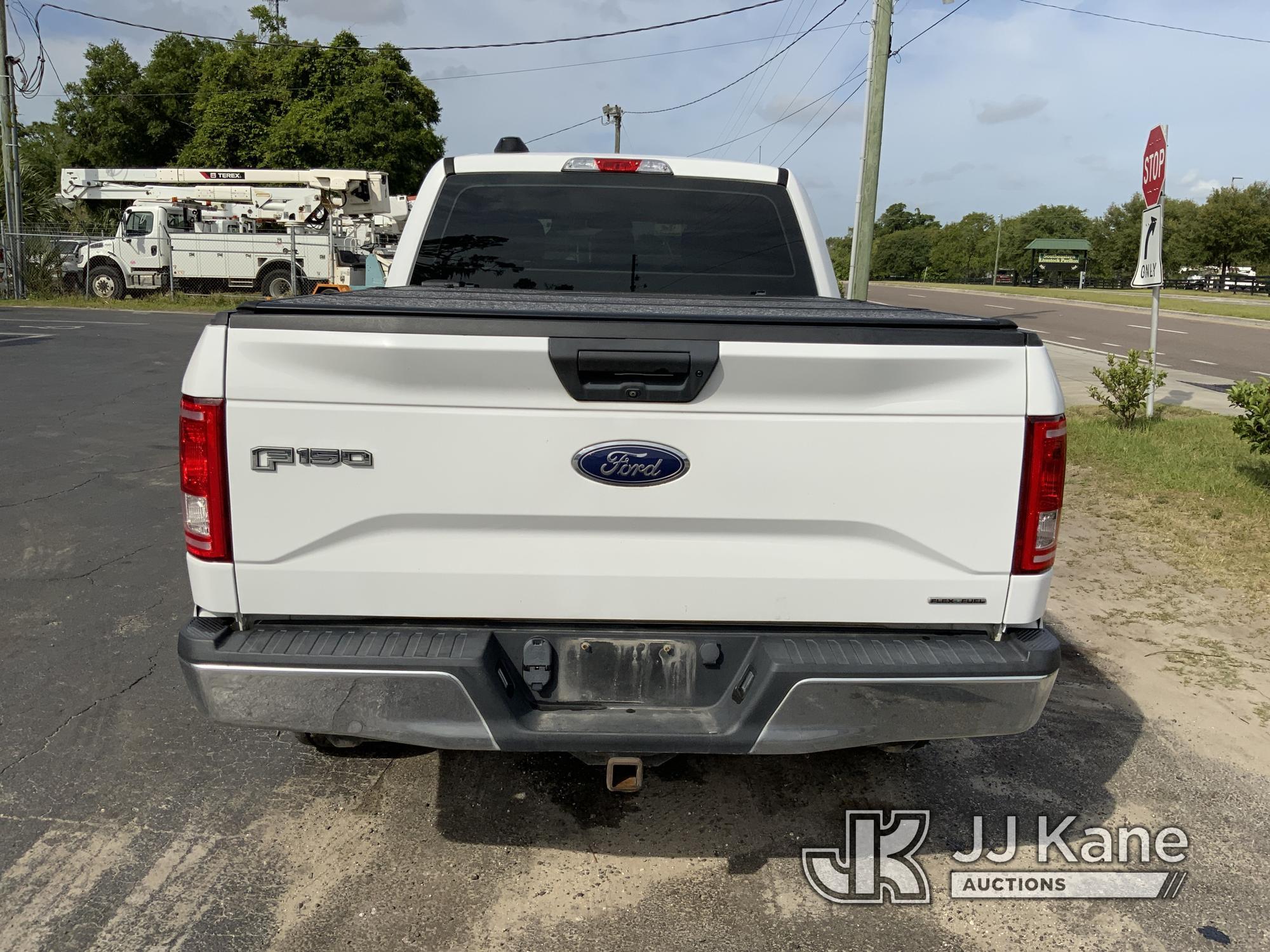 (Ocala, FL) 2016 Ford F150 4x4 Extended-Cab Pickup Truck Duke Unit) (Runs & Moves) (Body/Paint Damag