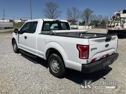 (Villa Rica, GA) 2015 Ford F150 Extended-Cab Pickup Truck, (GA Power Unit) Runs & Moves) (Body Damag