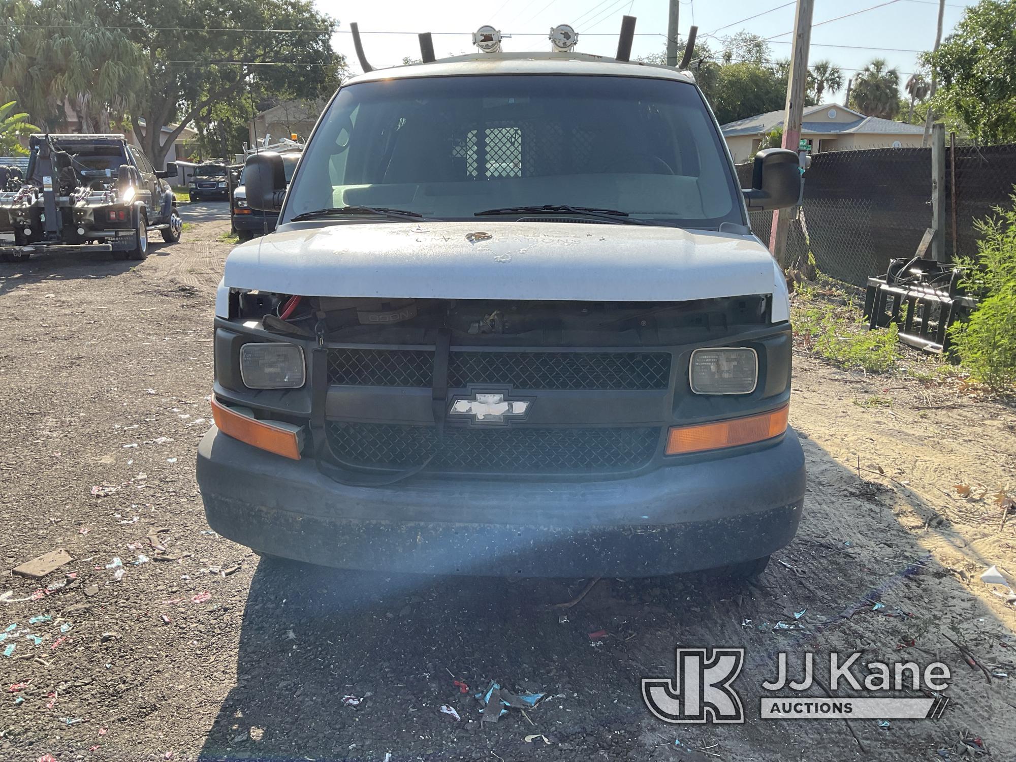 (Tampa, FL) 2006 Chevrolet Express G2500 Cargo Van Runs & Moves) (Jump To Start, Runs Rough, Strange