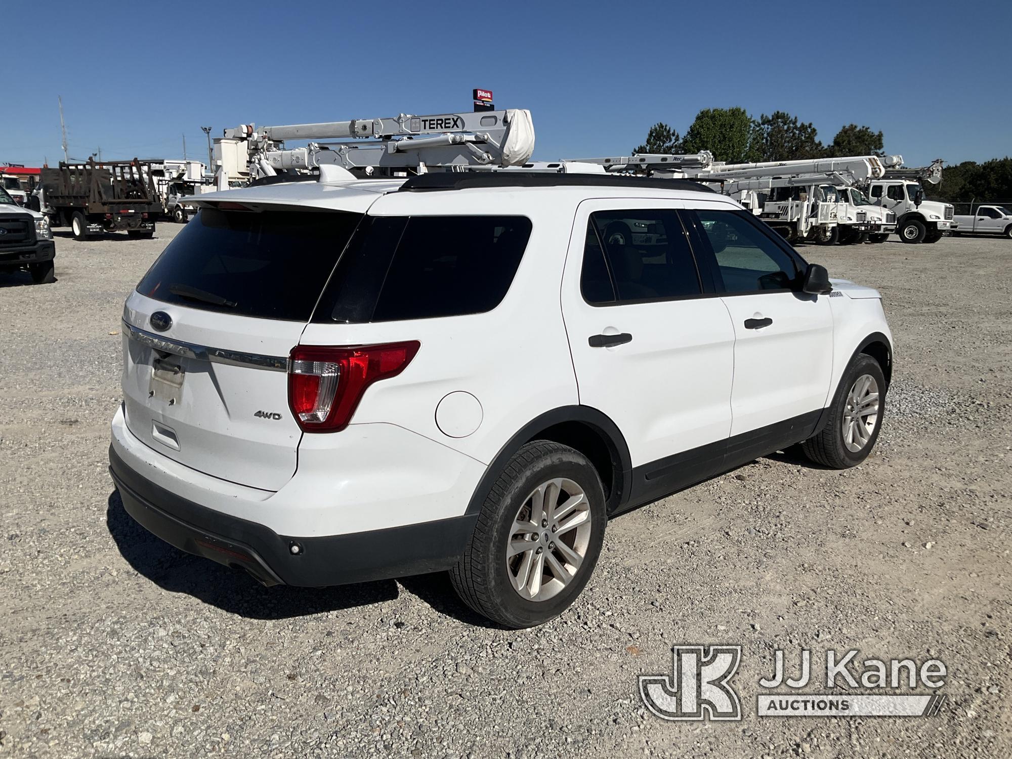 (Villa Rica, GA) 2017 Ford Explorer 4x4 4-Door Sport Utility Vehicle, (GA Power Unit) Runs & Moves