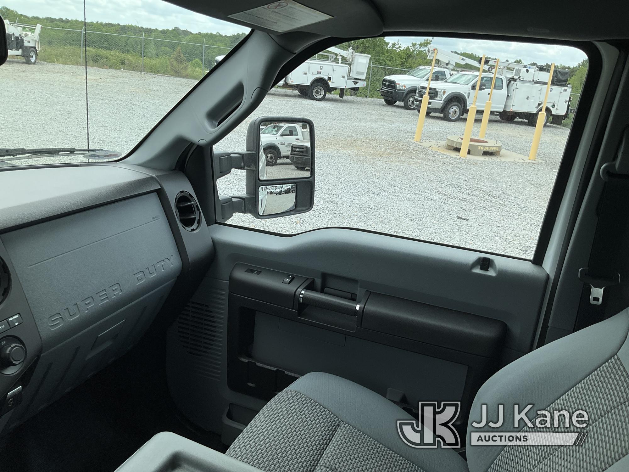 (Villa Rica, GA) 2016 Ford F250 Extended-Cab Pickup Truck, (GA Power Unit) Runs & Moves