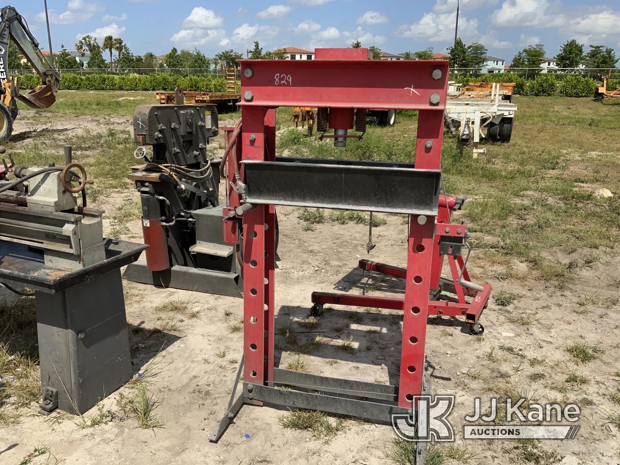 (Westlake, FL) 50 ton Hydraulic Press (Condition Unknown) NOTE: This unit is being sold AS IS/WHERE