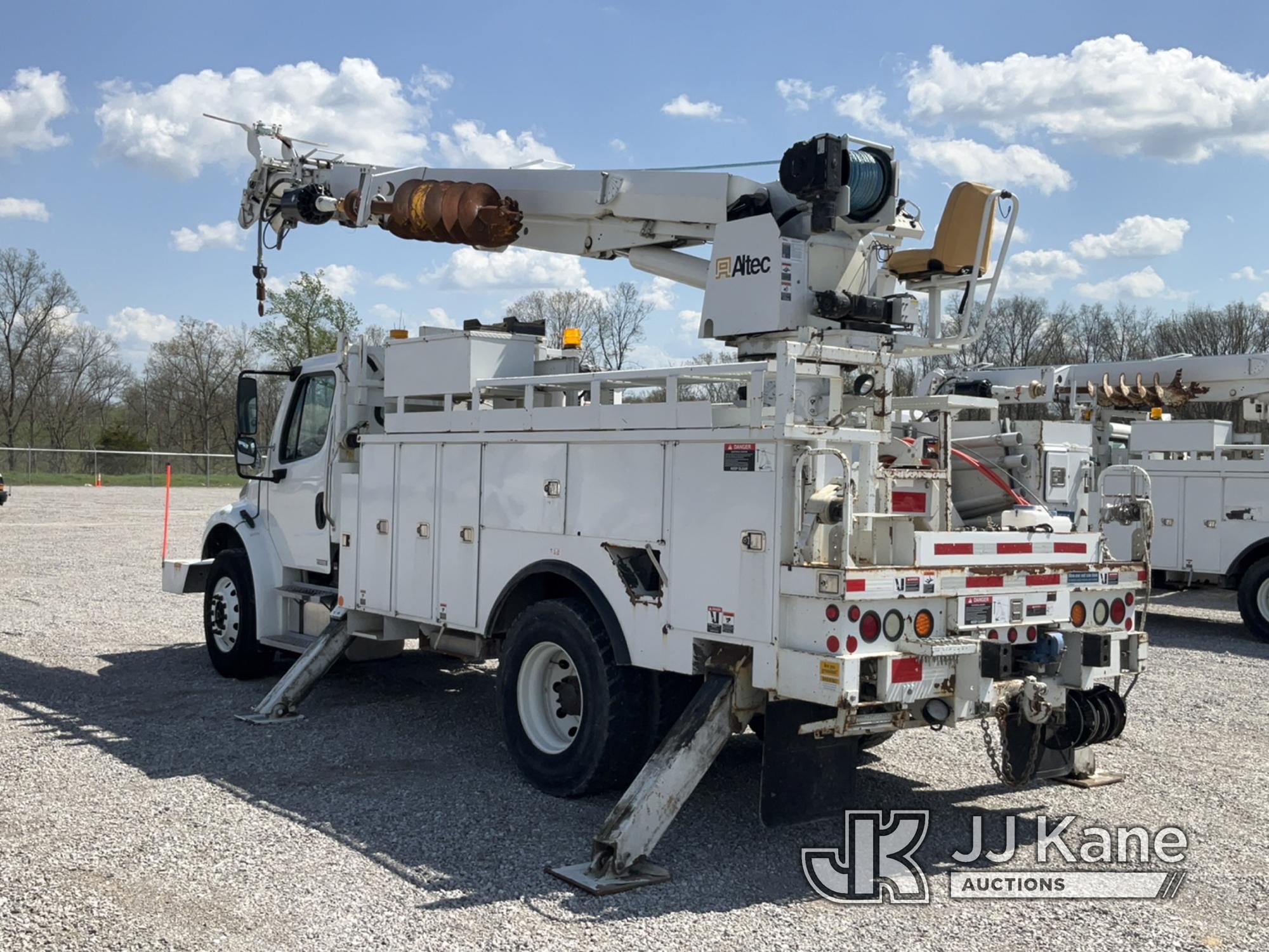 (Verona, KY) Altec DM47TR, Digger Derrick rear mounted on 2010 Freightliner M2 106 Utility Truck Run