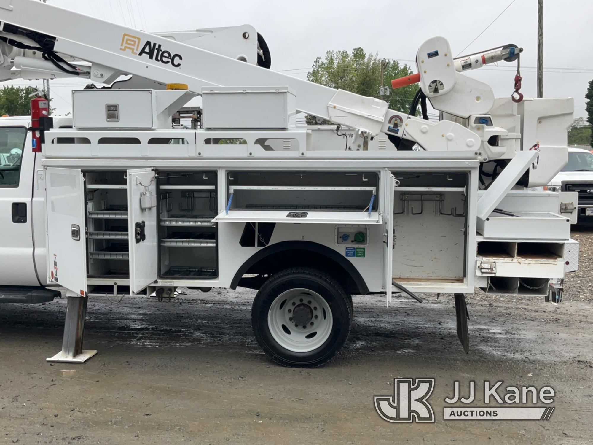 (Charlotte, NC) Altec AT40-MH, Articulating & Telescopic Material Handling Bucket Truck mounted behi