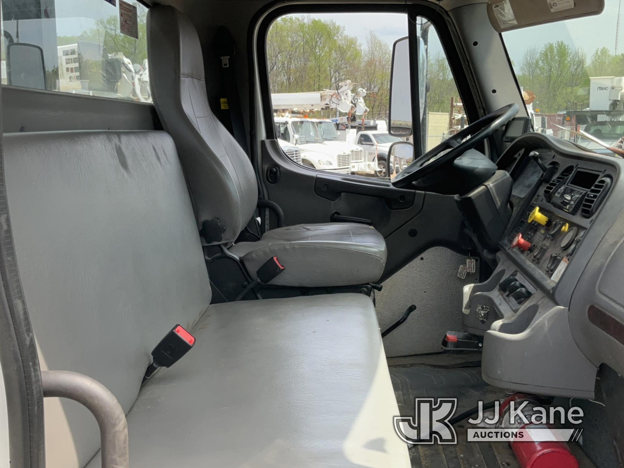 (Charlotte, NC) HiRanger TC55-MH, Material Handling Bucket Truck rear mounted on 2019 Freightliner M