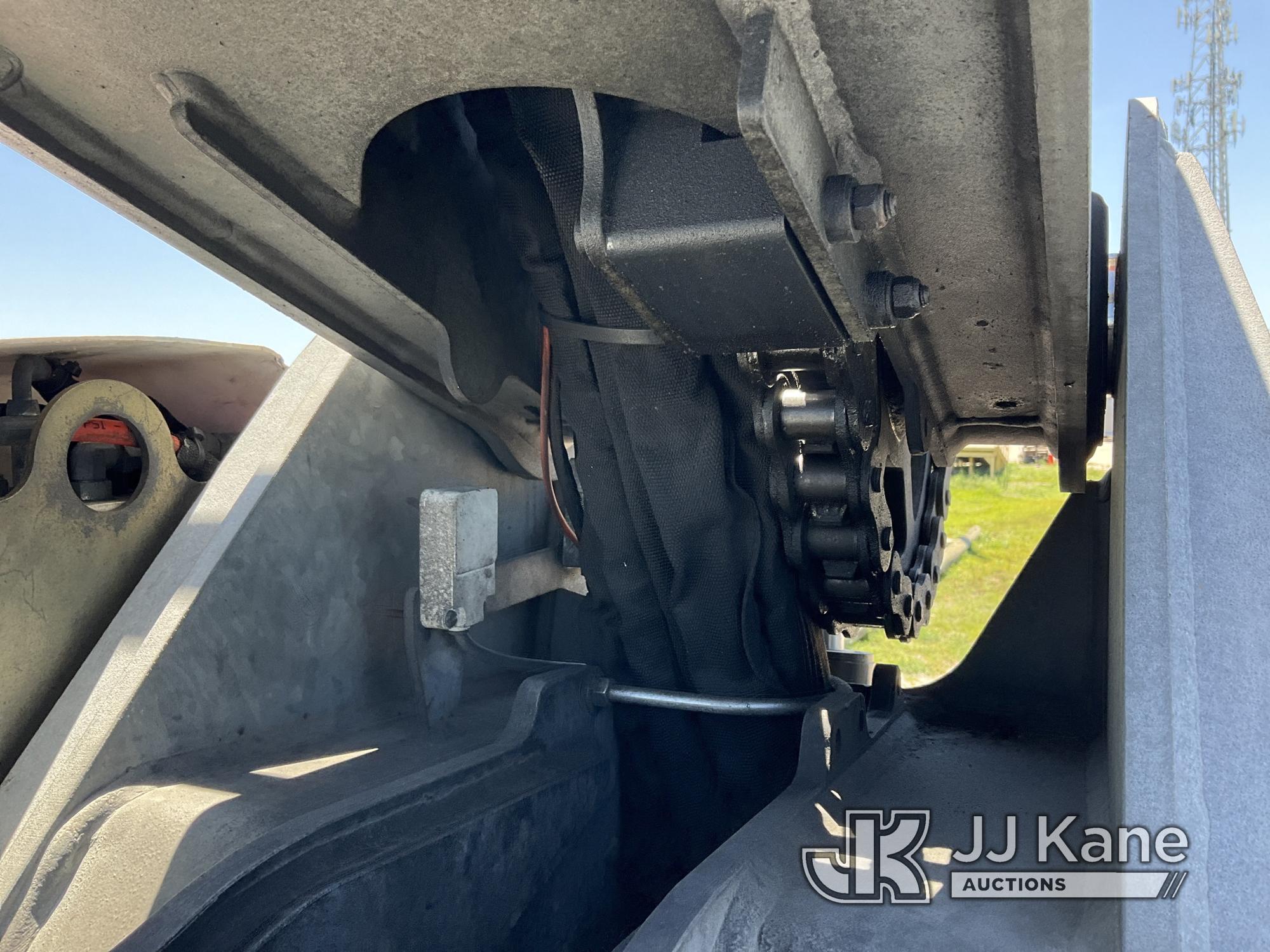 (Westlake, FL) Altec AA55-MH, Bucket Truck rear mounted on 2017 Freightliner M2 106 Utility Truck Ru