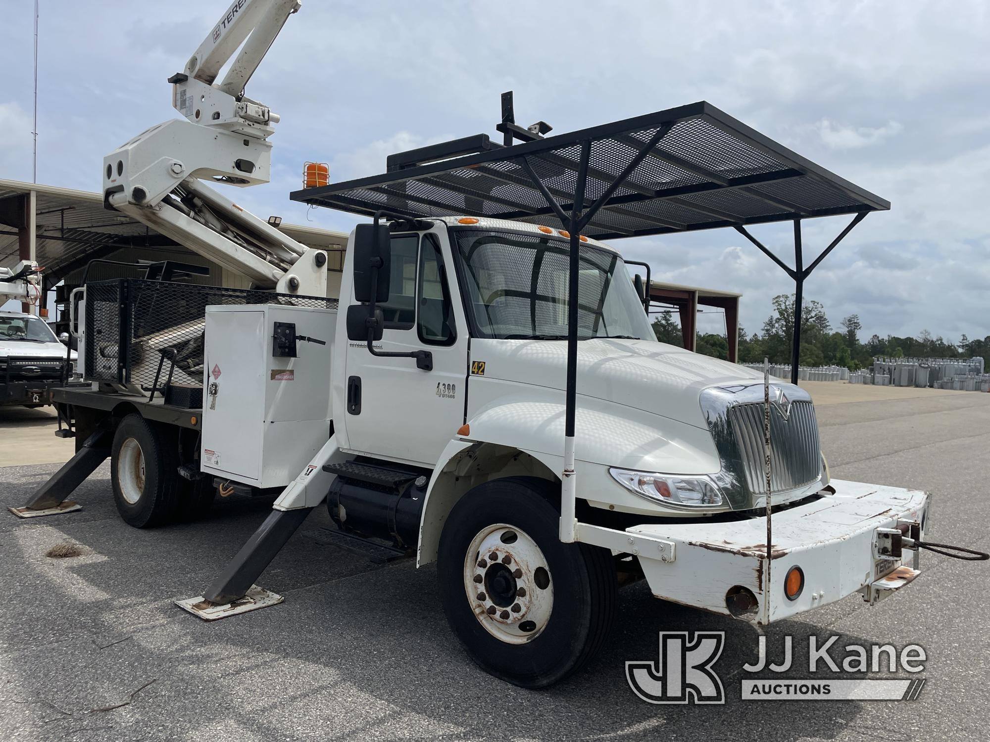 (Jackson, AL) Terex/HiRanger XT60/70, Over-Center Elevator Bucket Truck rear mounted on 2008 Interna