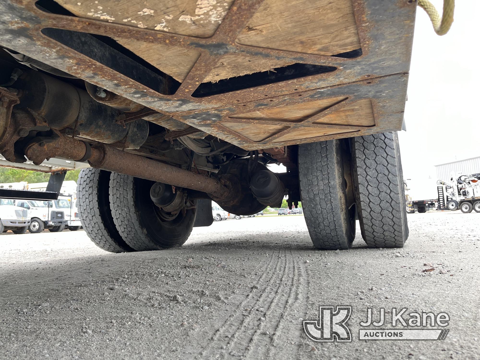 (Chester, VA) Altec AA55E, Material Handling Bucket Truck rear mounted on 2015 Freightliner M2 106 U