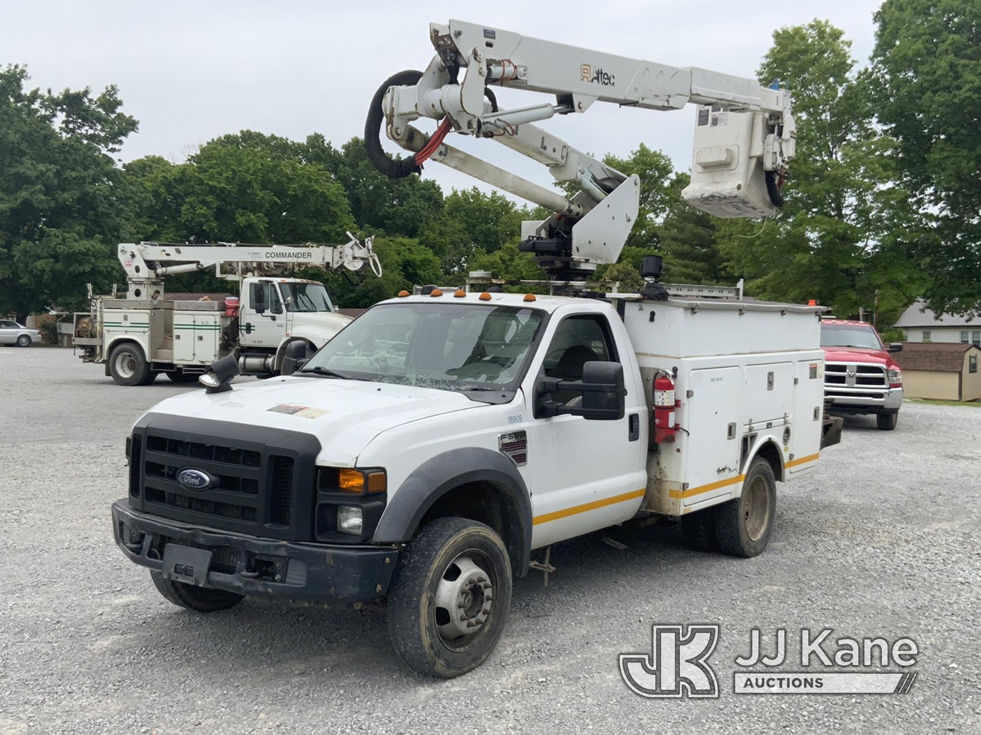 (New Tazewell, TN) Altec AT37G, Articulating & Telescopic Bucket Truck mounted behind cab on 2009 Fo