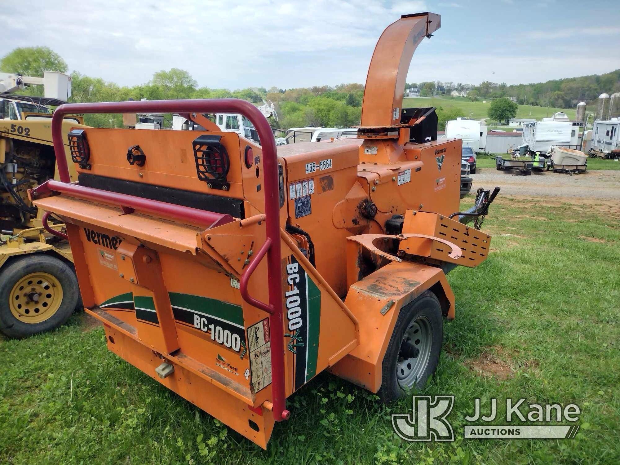 (Kodak, TN) 2015 Vermeer BC1000XL Chipper (12in Drum) No Title) (Not Running, Condition Unknown, Rus