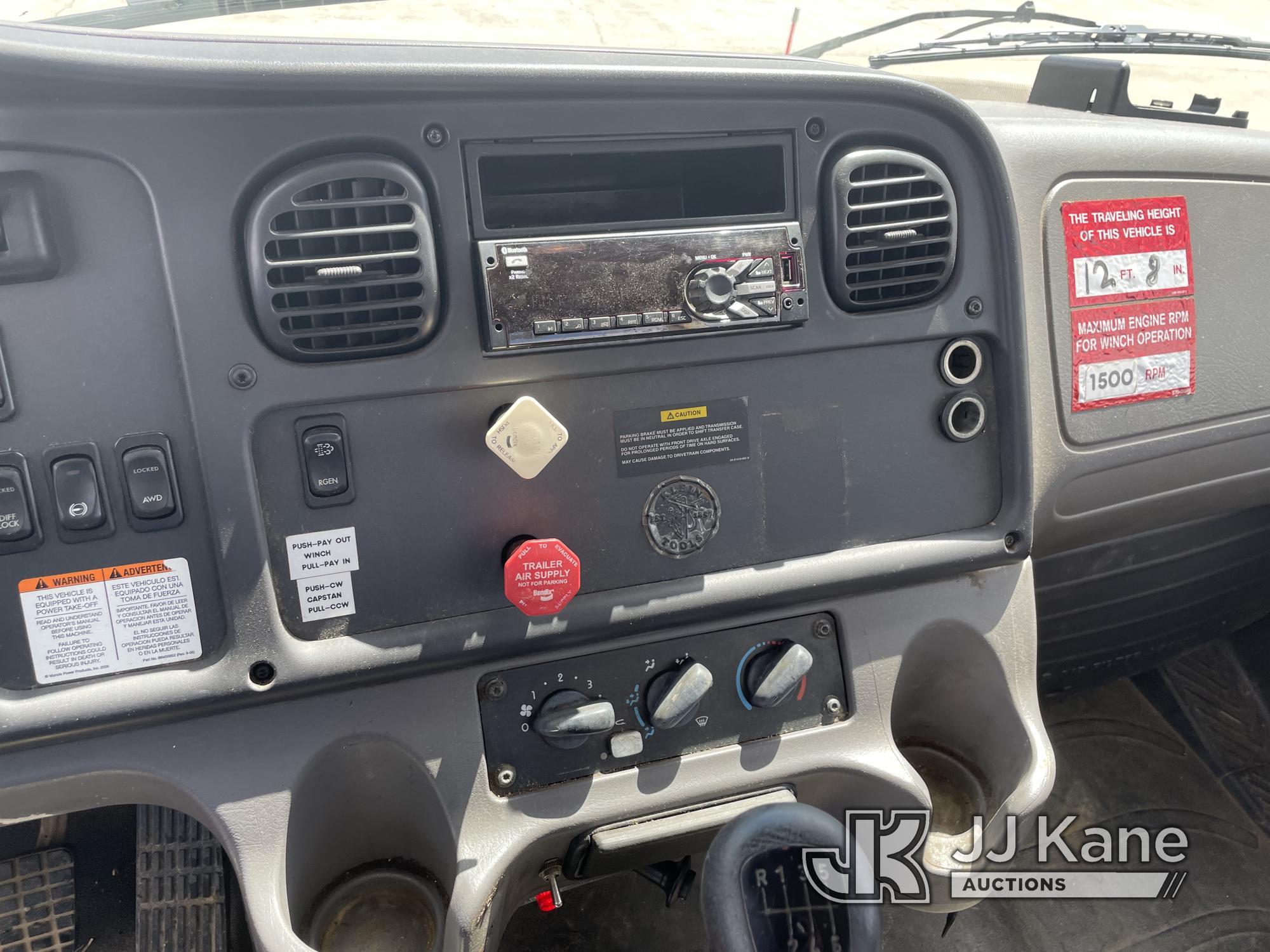 (Chattanooga, TN) Altec DC47-TR, Digger Derrick rear mounted on 2013 Freightliner M2 106 4x4 Utility