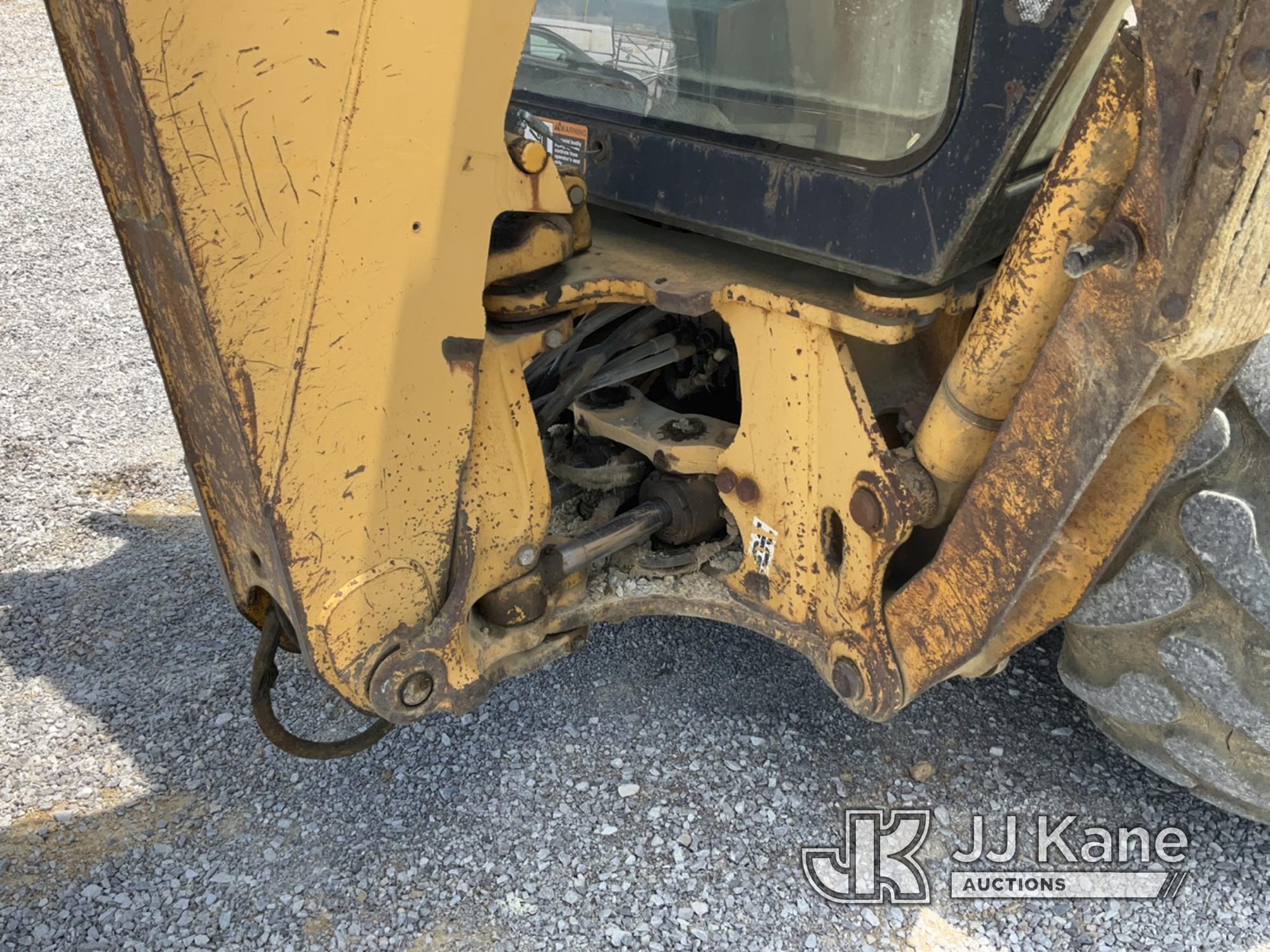 (Verona, KY) 1994 John Deere 310D 4x4 Tractor Loader Backhoe Runs, Moves & Operates) (Rust Damage