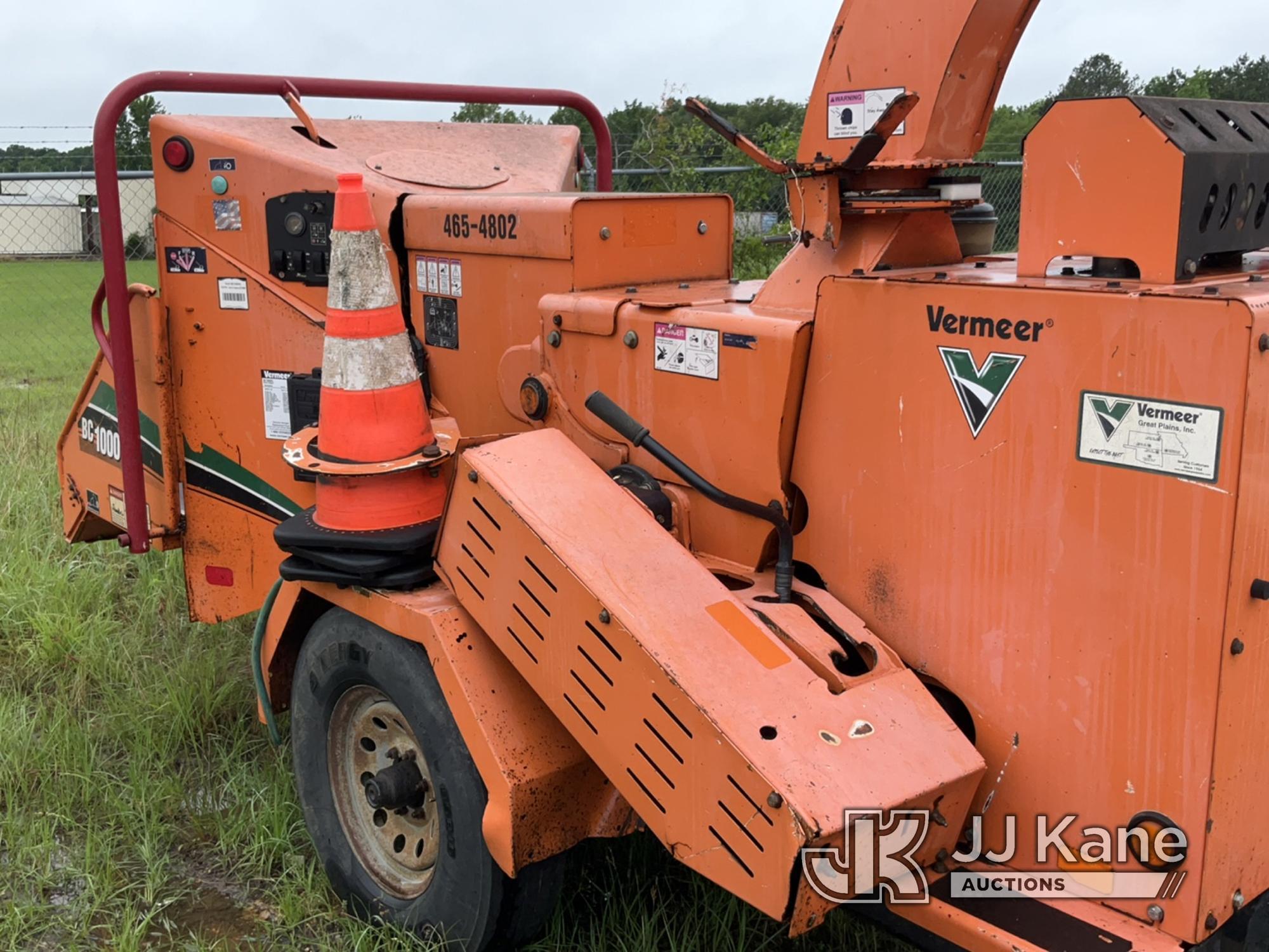 (Byram, MS) 2014 Vermeer BC1000XL Chipper (12in Drum), trailer mtd No Title, Jump to Start, Runs & O