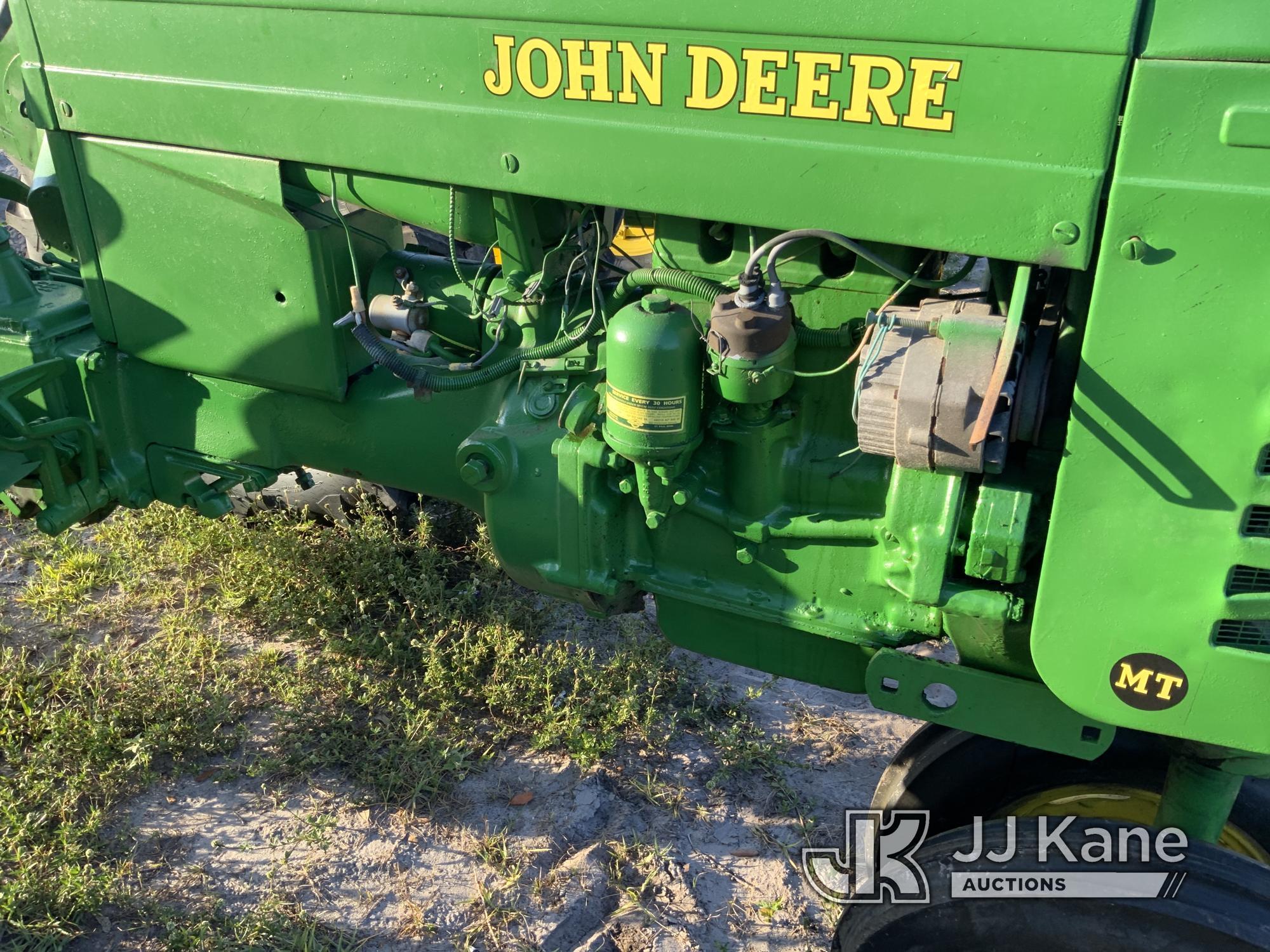 (Westlake, FL) 1949 John Deere Model MT Utility Tractor Not Running, Condition Unknown)( (Seller Sta