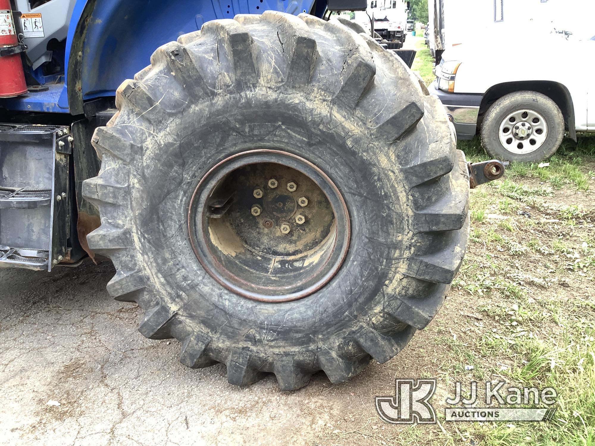 (Graysville, AL) 2018 New Holland TS6120 Utility Tractor Runs, Moves & Operates) (No Key) (Seller St