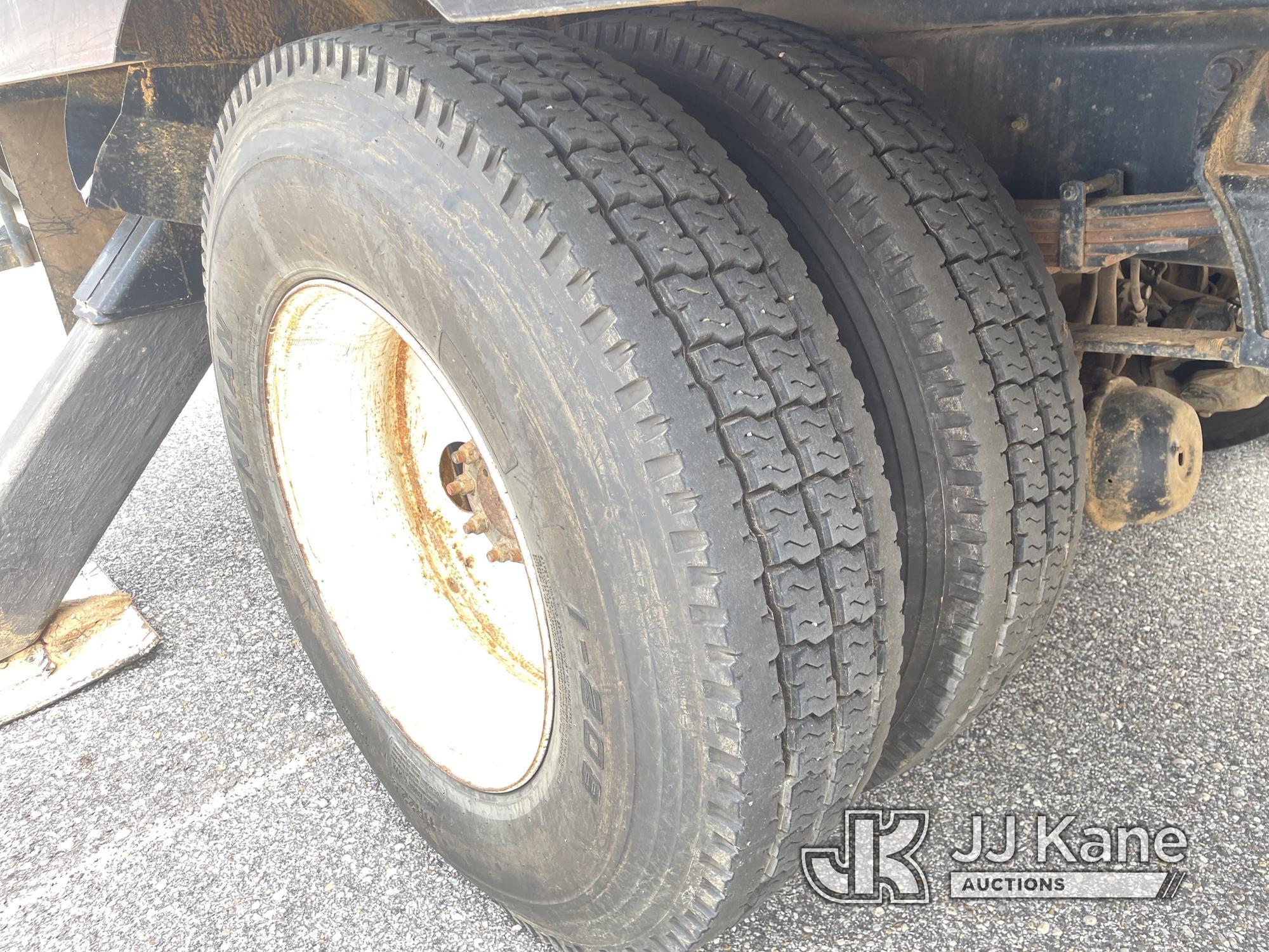 (Jackson, AL) Terex/HiRanger XT60/70, Over-Center Elevator Bucket Truck rear mounted on 2008 Interna