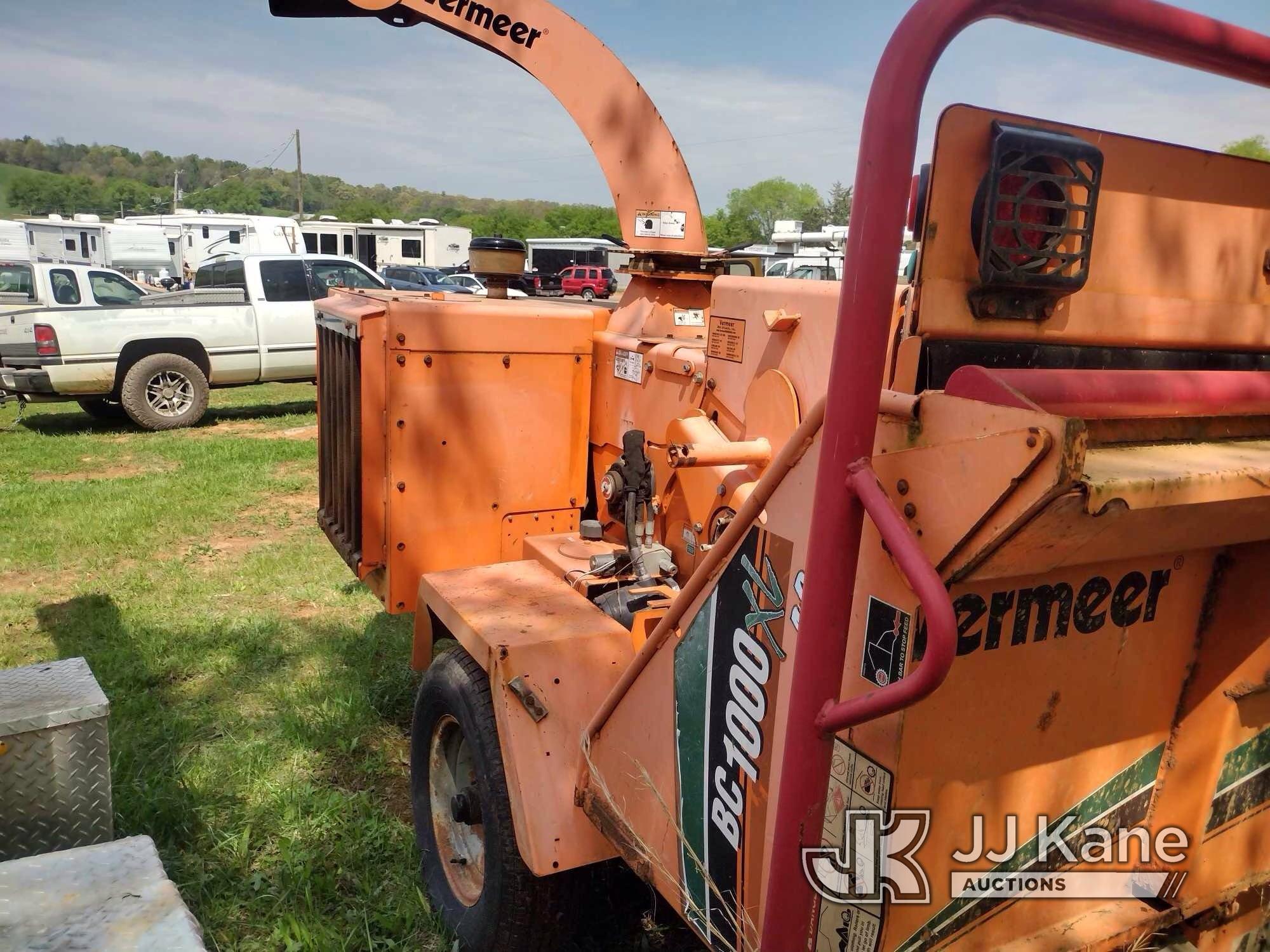 (Kodak, TN) 2013 Vermeer BC1000XL Chipper (12in Drum) No Title) (Not Running, Condition Unknown, Bod