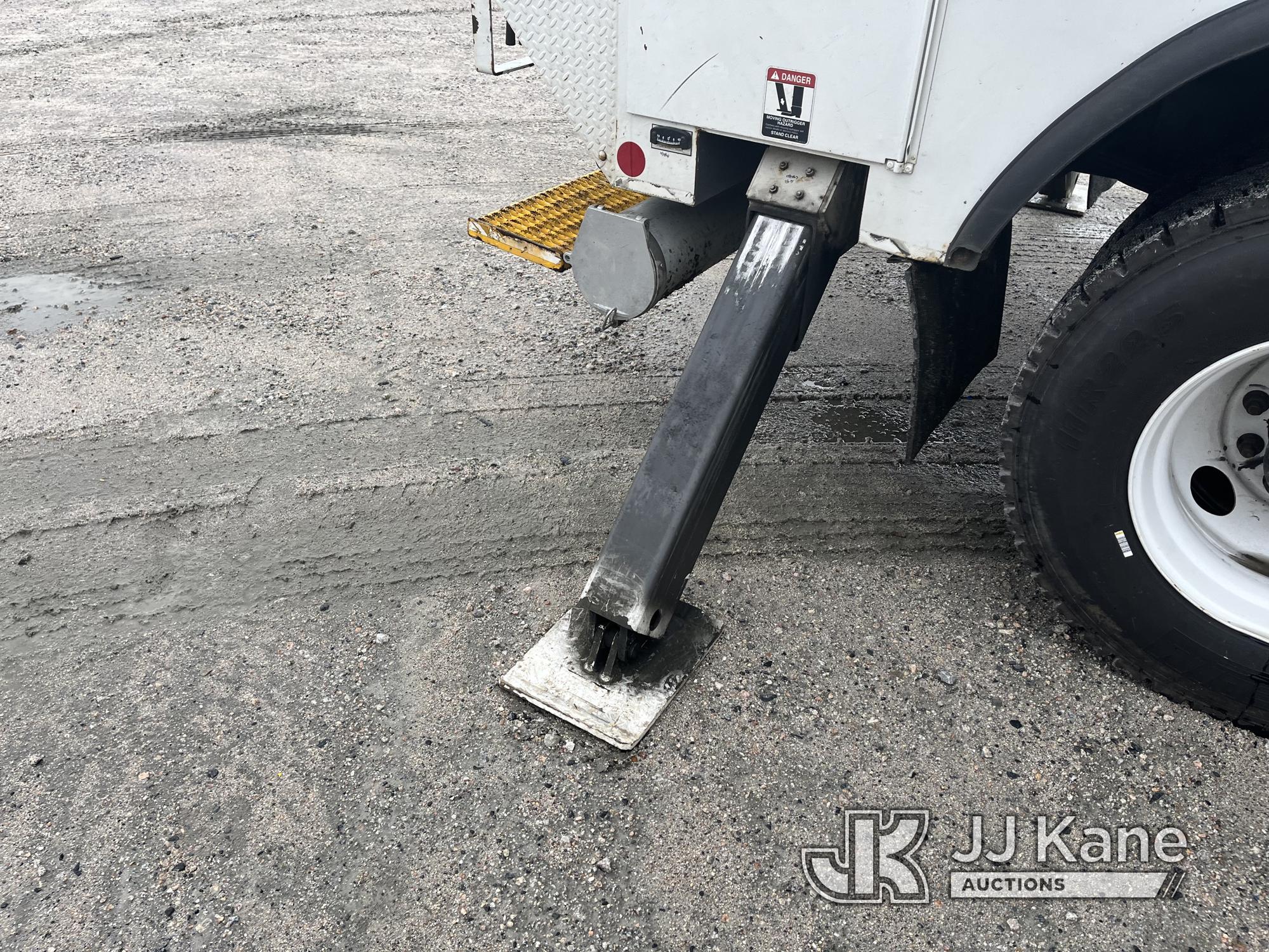 (Chester, VA) Altec AM55, Over-Center Material Handling Bucket Truck rear mounted on 2014 Internatio