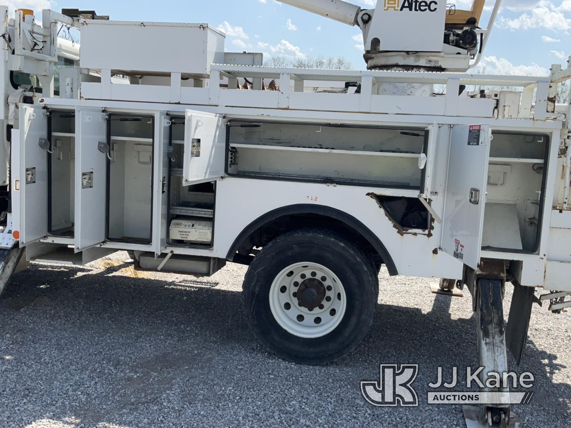 (Verona, KY) Altec DM47TR, Digger Derrick rear mounted on 2010 Freightliner M2 106 Utility Truck Run