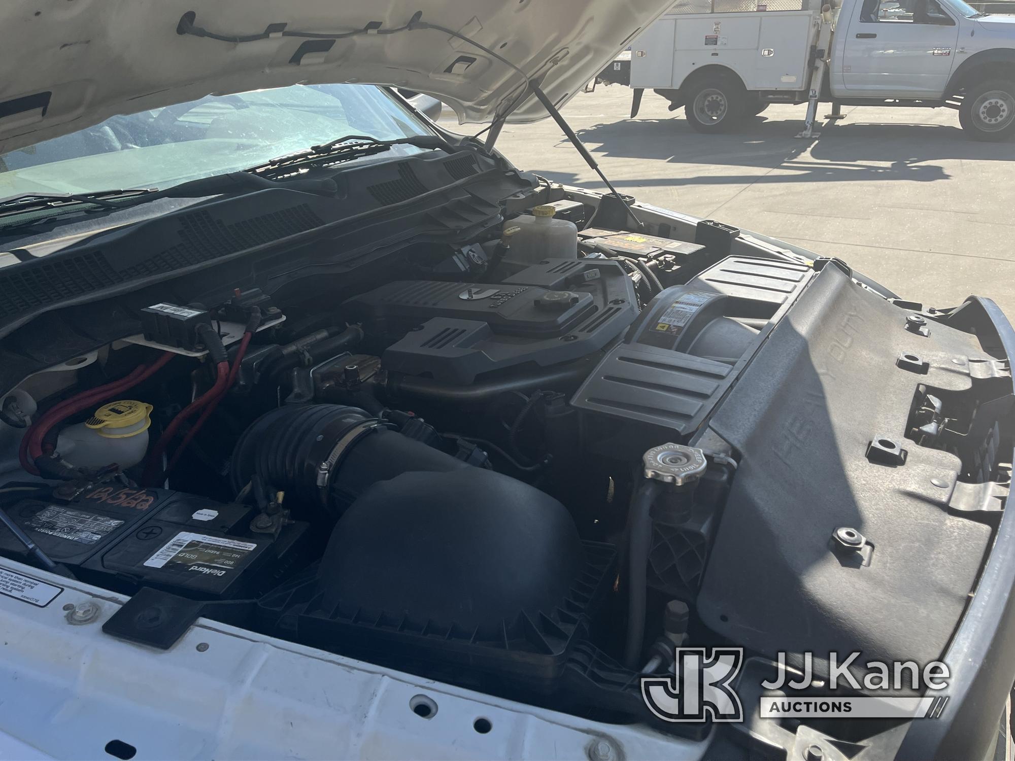 (Jefferson, GA) Altec AT37G, Articulating & Telescopic Bucket Truck mounted behind cab on 2012 Dodge