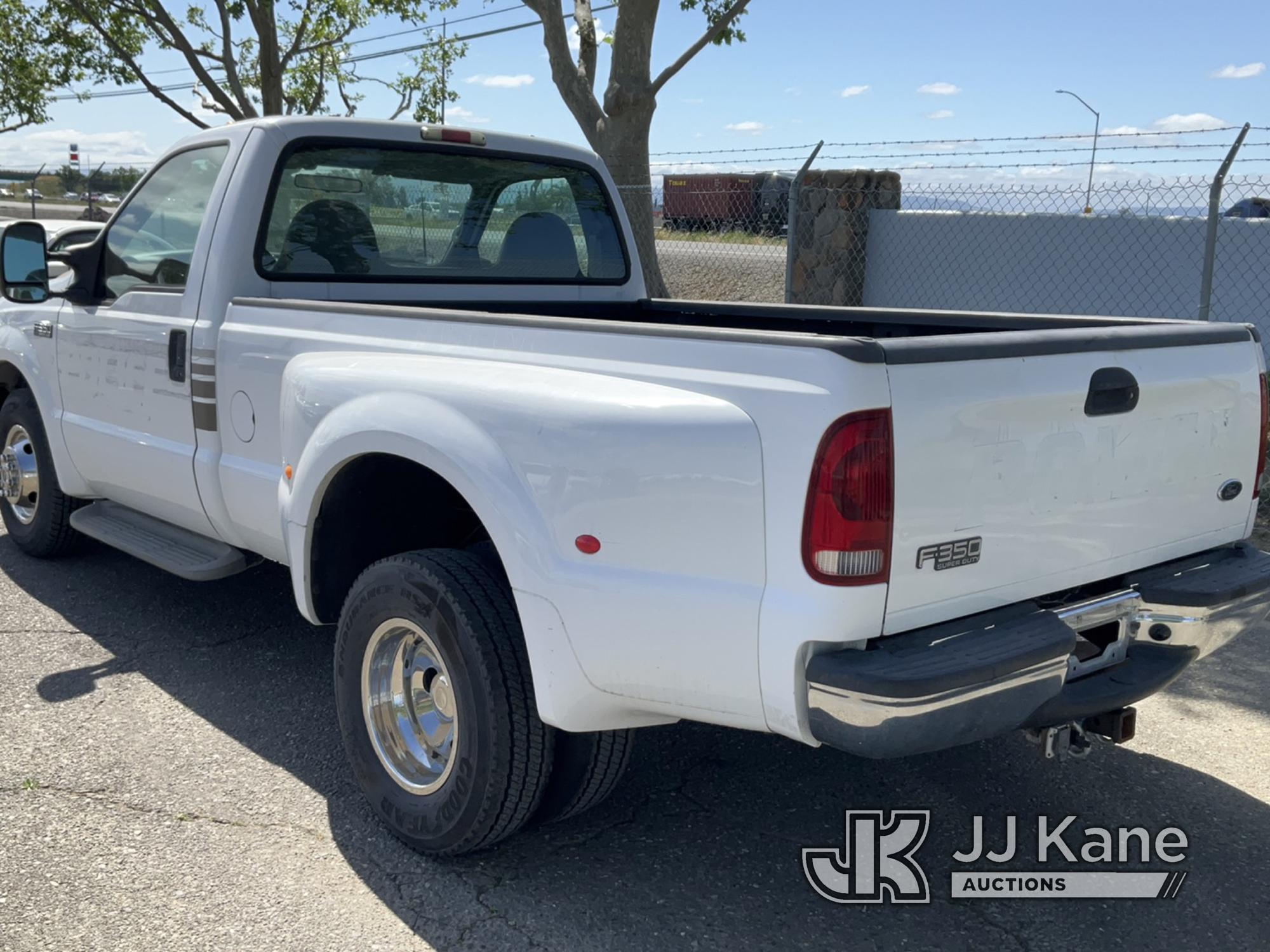 (Dixon, CA) 2002 Ford F350 Dual Wheel Pickup Truck Runs & Moves