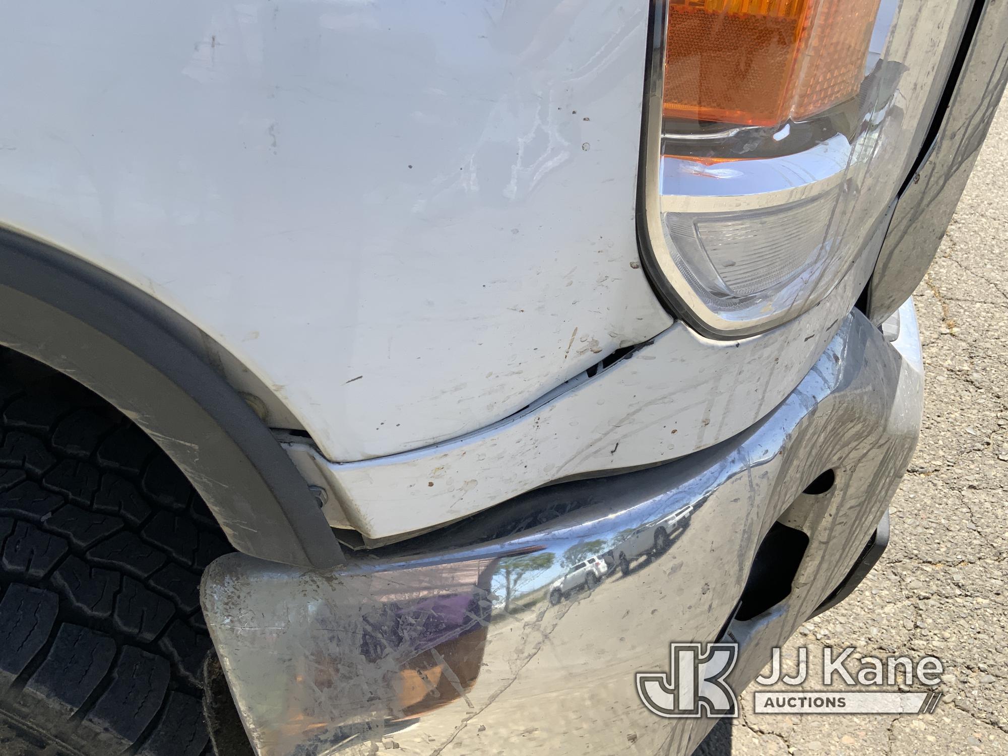 (Dixon, CA) 2018 GMC Sierra 2500HD 4x4 Crew-Cab Pickup Truck Runs & Moves) (Damage To Front Bumper,