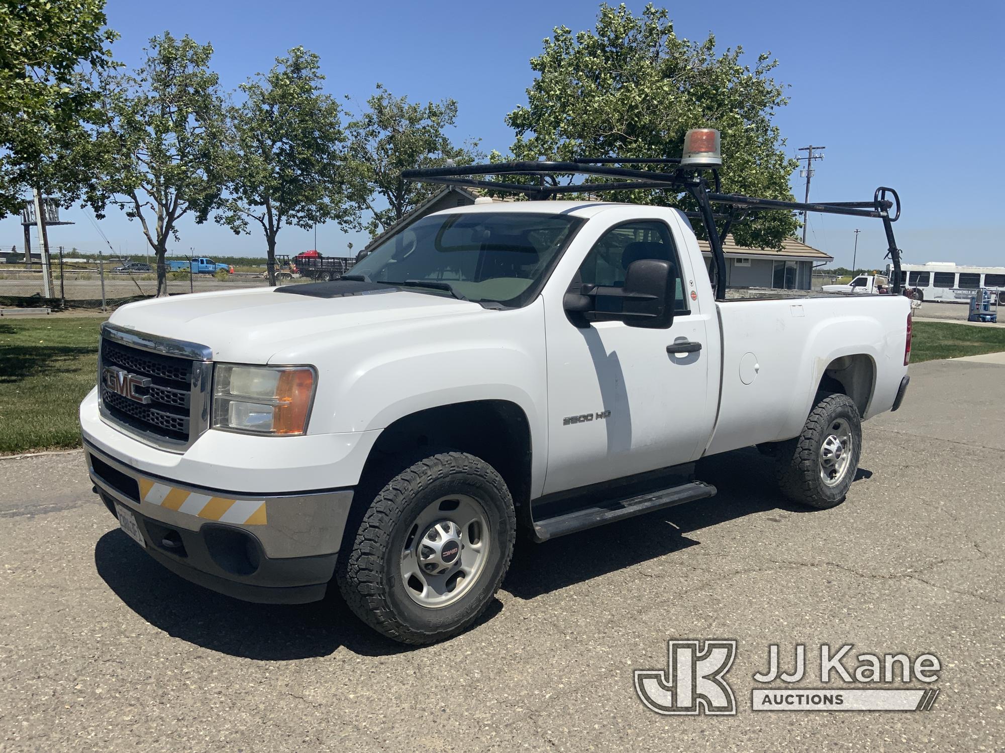 (Dixon, CA) 2012 GMC Sierra 2500HD Pickup Truck Runs & Moves