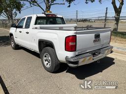 (Dixon, CA) 2014 GMC Sierra 1500 4x4 Extended-Cab Pickup Truck Runs & Moves