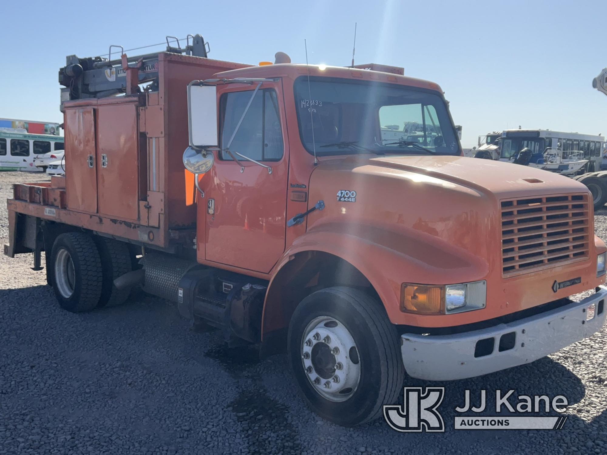 (Dixon, CA) 1999 International 4700 Mechanics Service Truck Runs & Moves) (Crane Operates