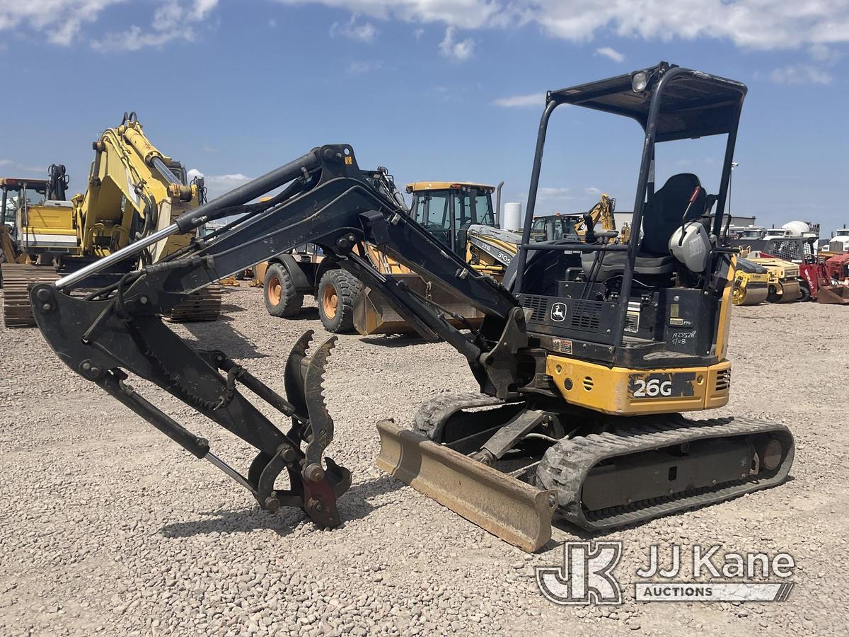 (Dixon, CA) 2015 John Deere 26G Mini Excavator Runs, Moves & Operates) (Leaks Hydraulic Fluid on Rub