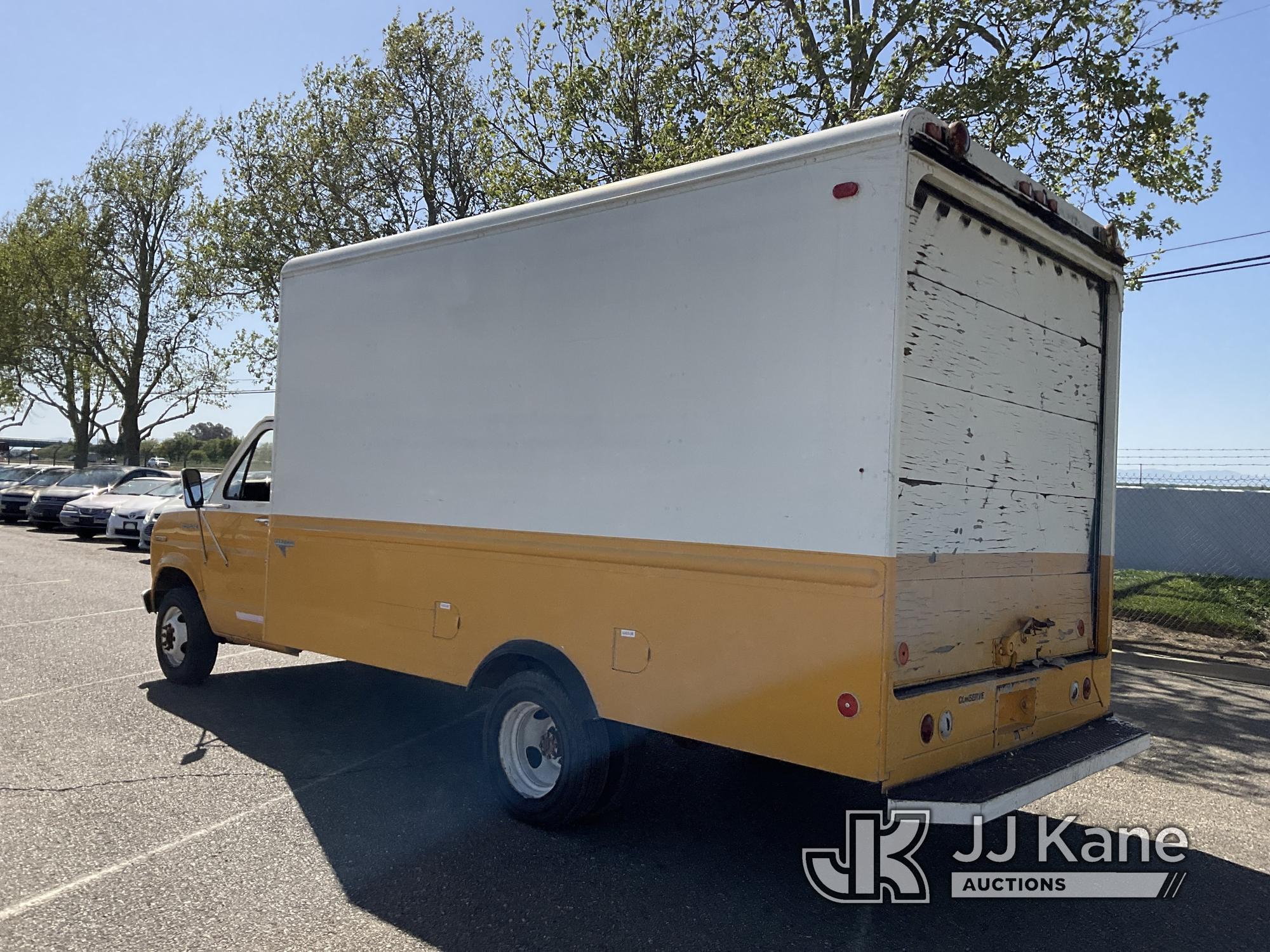 (Dixon, CA) 1983 Ford E350 Cargo Van Runs & Moves, Vacuum Hose Leak