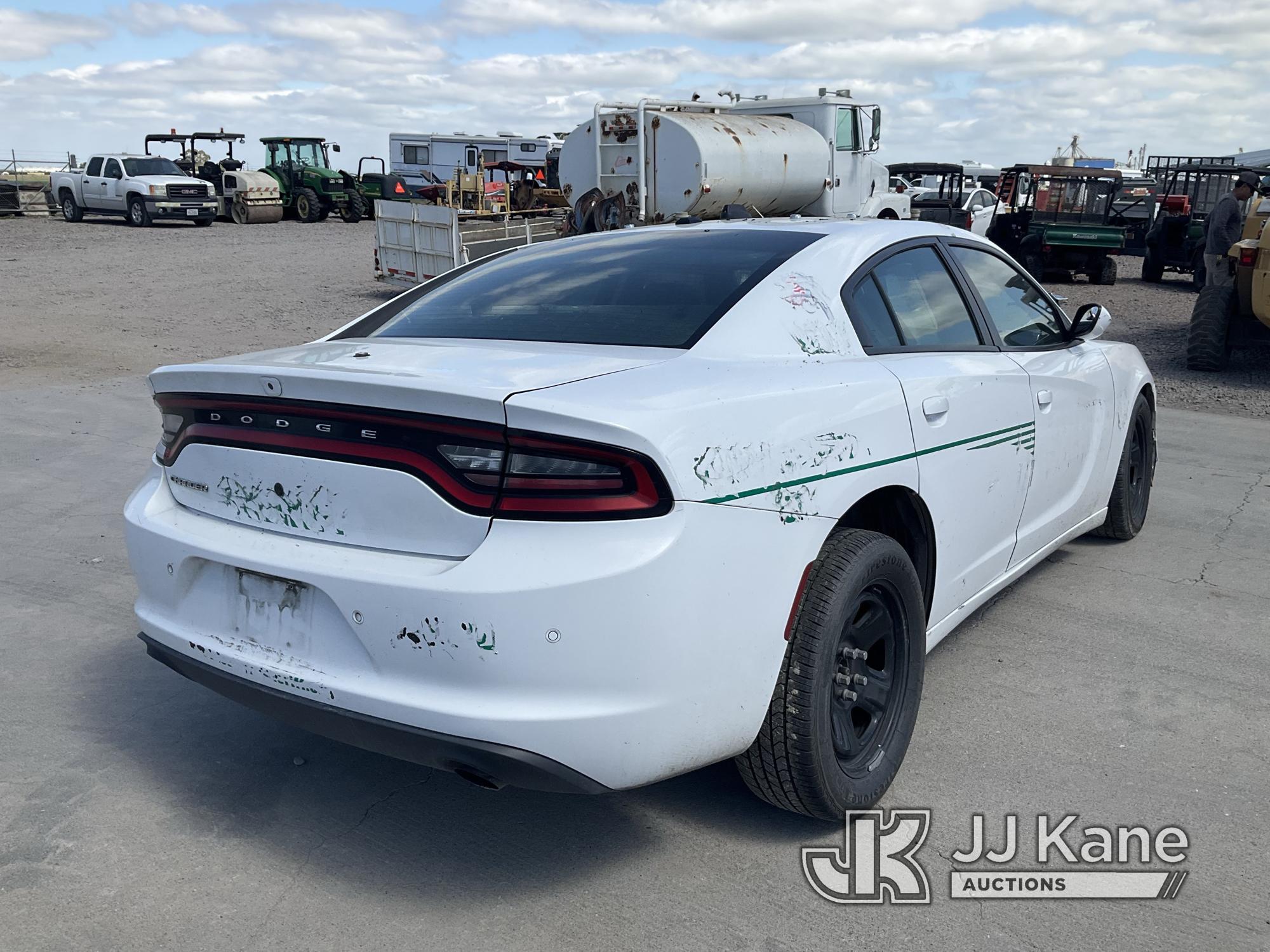 (Dixon, CA) 2019 Dodge Charger 4-Door Sedan Runs, Does Not Move, (1) Recall With Remedy Not Yet Avai