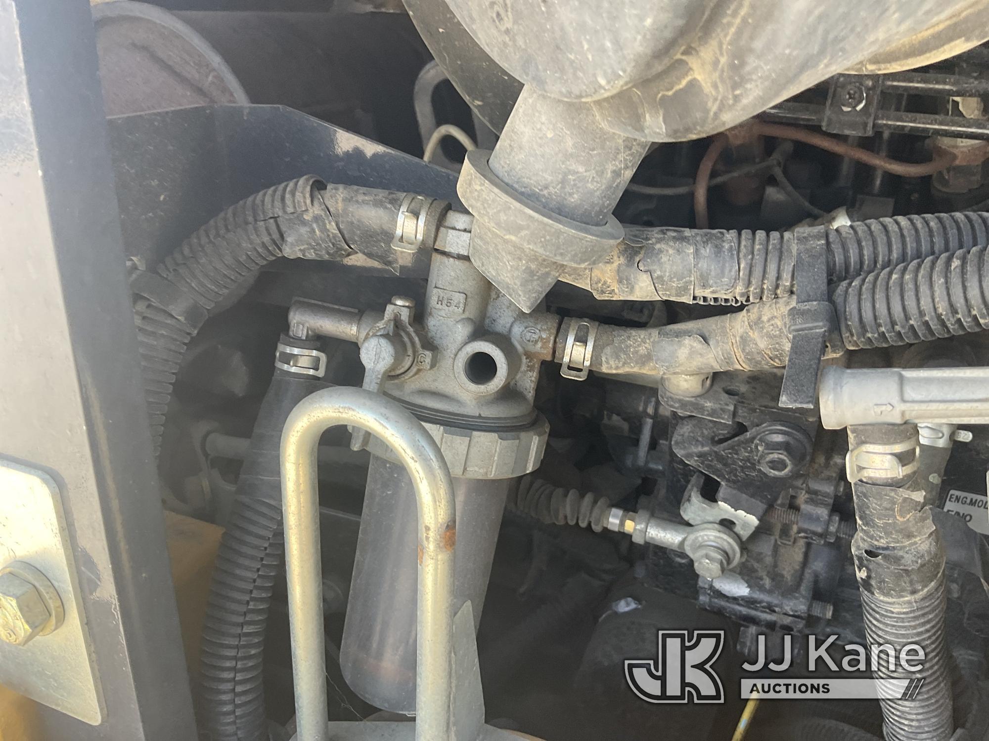 (Dixon, CA) 2015 John Deere 26G Mini Excavator Runs, Moves & Operates) (Leaks Hydraulic Fluid on Rub