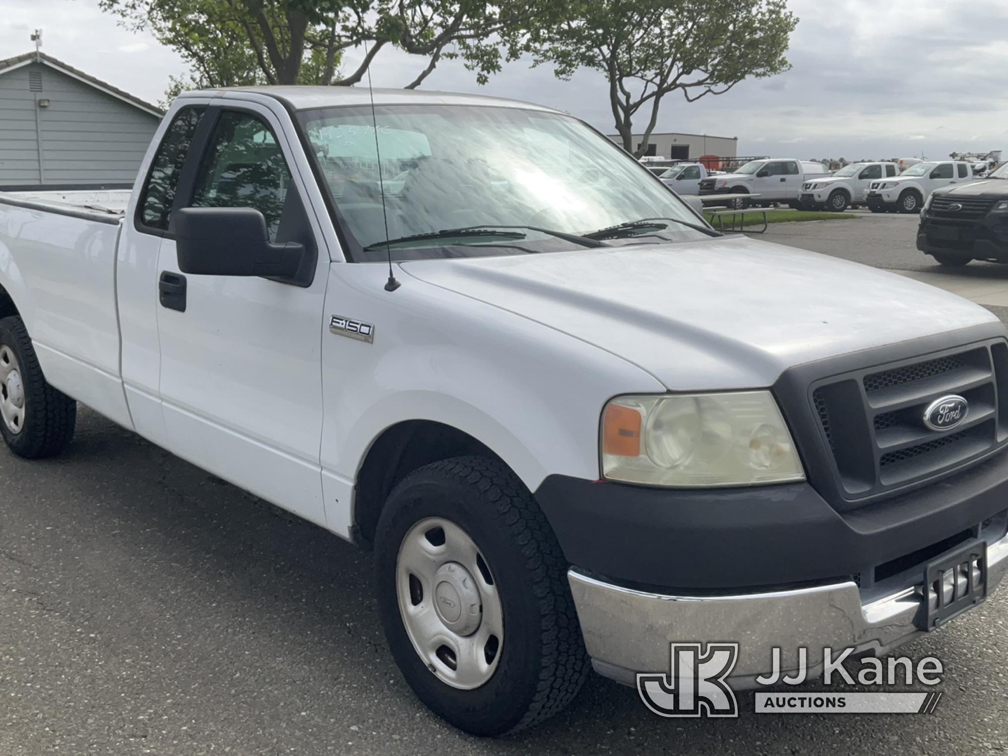 (Dixon, CA) 2005 Ford F150 Pickup Truck Runs & Moves