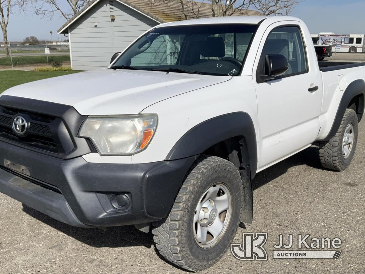 (Dixon, CA) 2014 Toyota Tacoma 4x4 Pickup Truck Runs & Moves