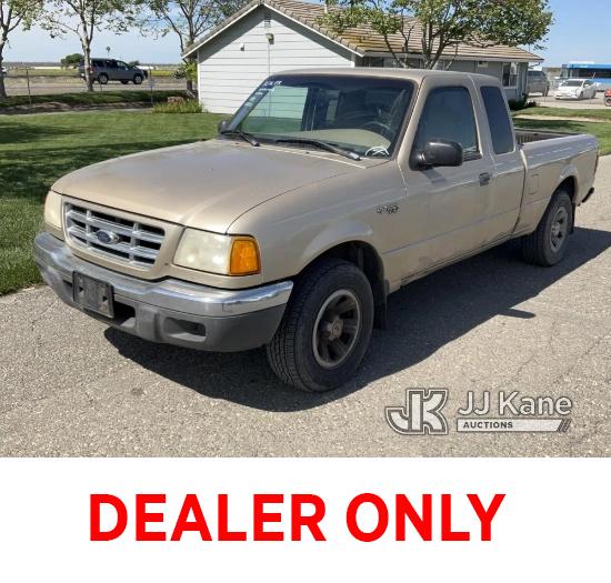 (Dixon, CA) 2001 Ford Ranger Extended-Cab Pickup Truck Runs & Moves) (Cracked Windshield, Driver Win