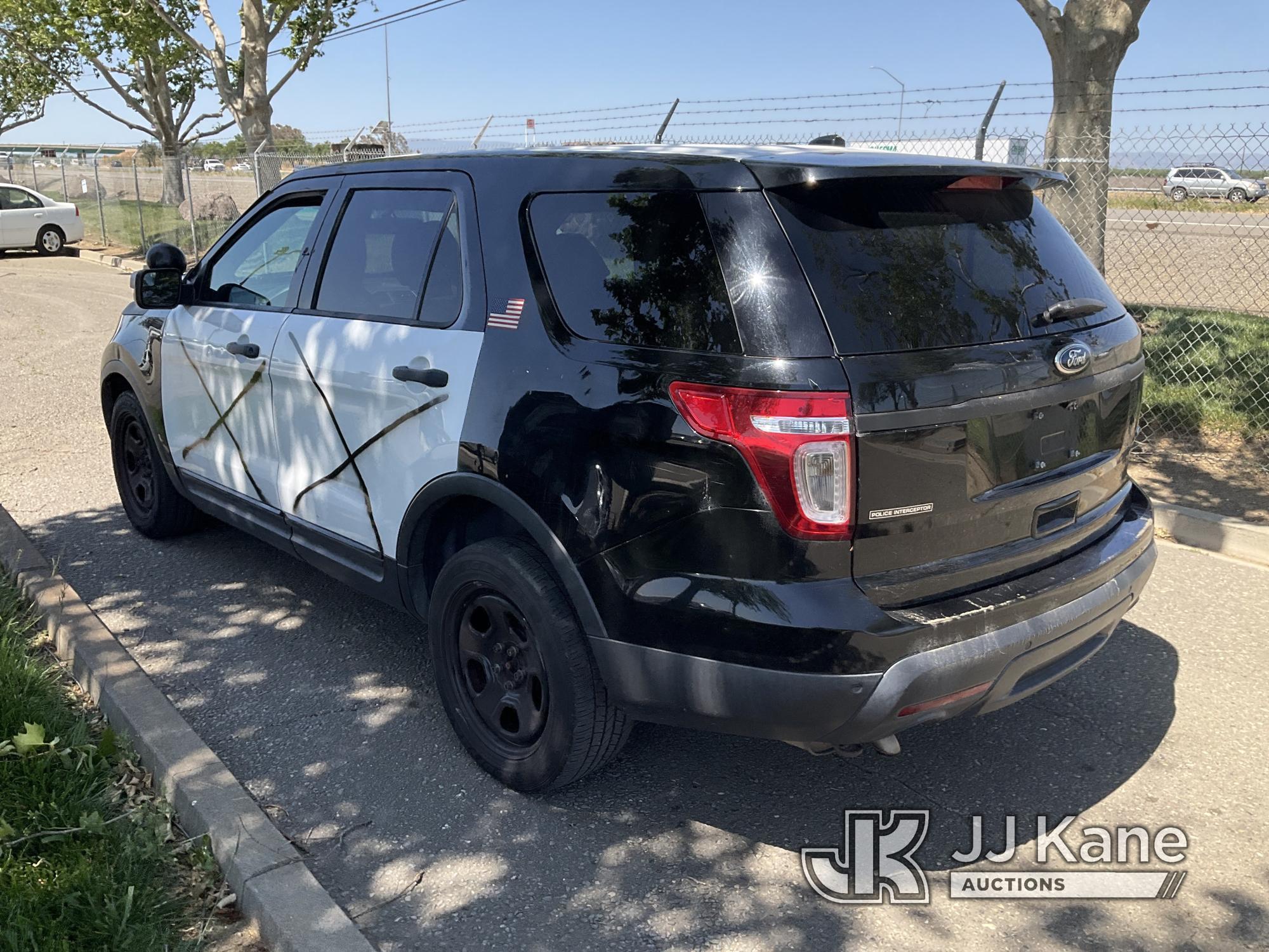 (Dixon, CA) 2015 Ford Explorer 4x4 4-Door Sport Utility Vehicle Runs & Moves, Engine Code P0420 Cata